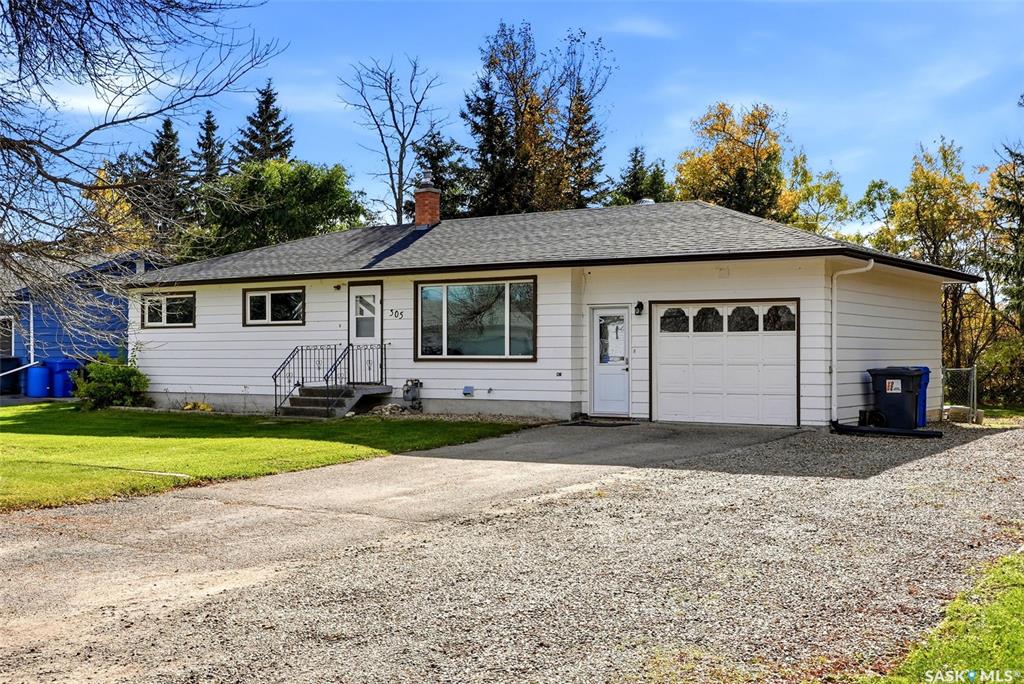 305 1st Avenue Nw, SK050799, Saskatchewan,