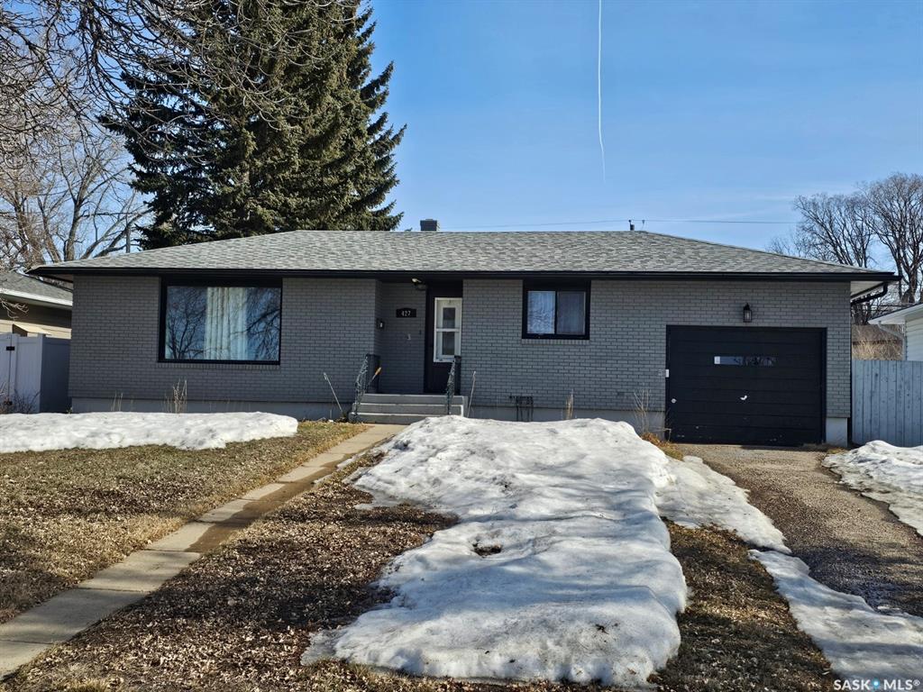 427 13 Th Avenue Ne, SK998418, Saskatchewan,