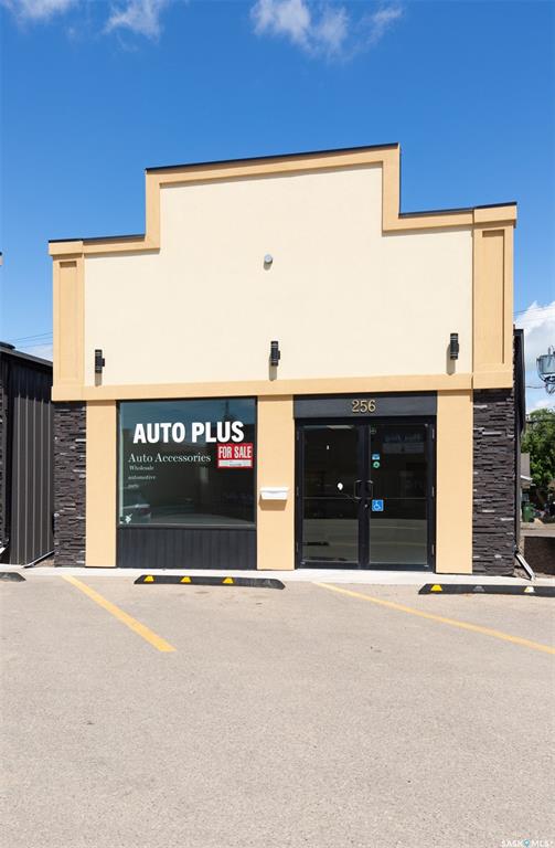 256 High Street W, SK998934, Saskatchewan,
