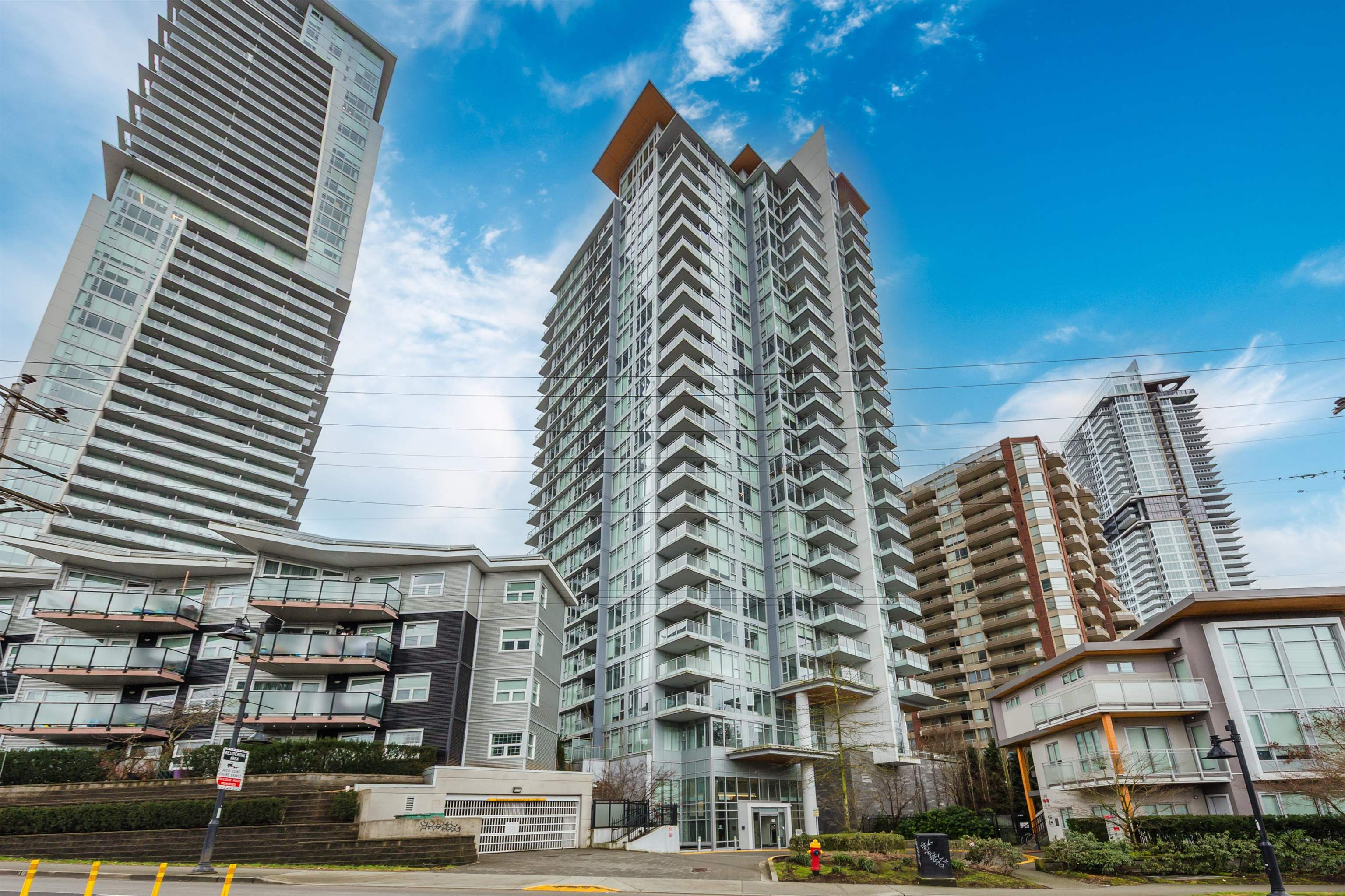 2302 520 COMO LAKE AVENUE, R2942095, BC,