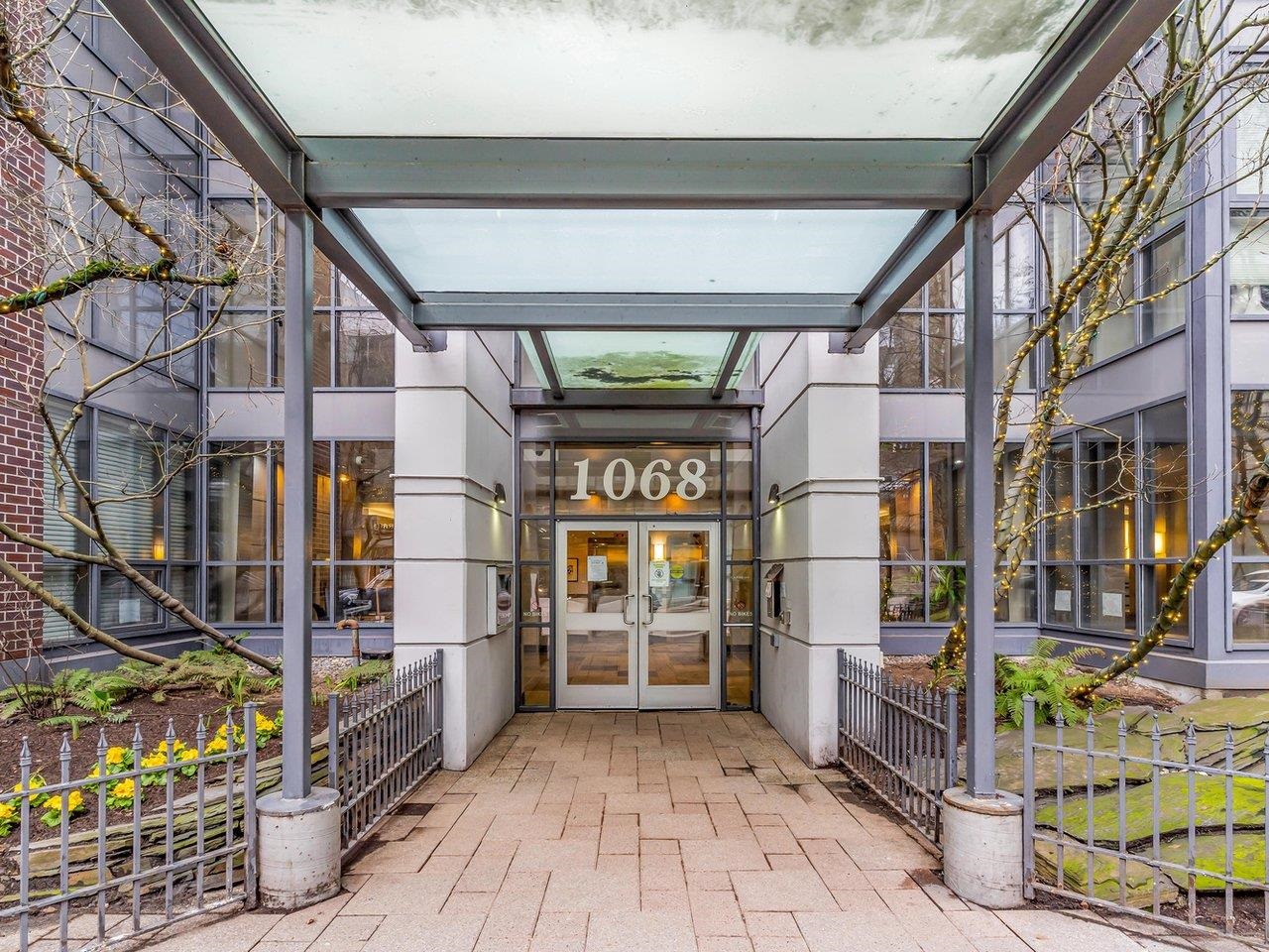 1101 1068 HORNBY STREET, R2975551, BC,