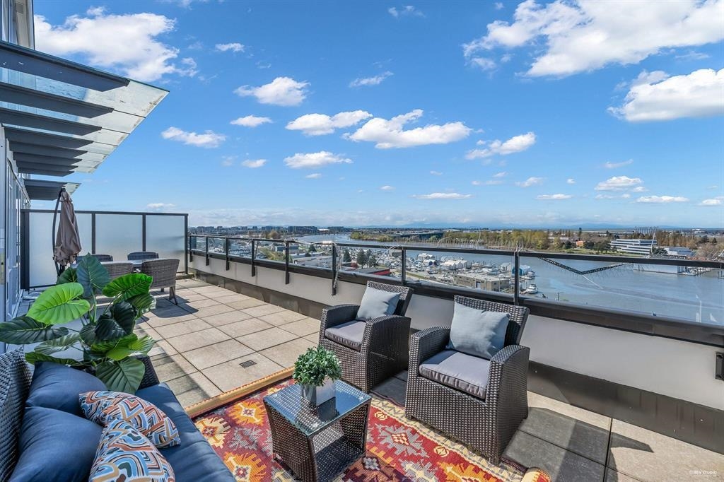 1600 8155 CAPSTAN WAY, R2975881, BC,