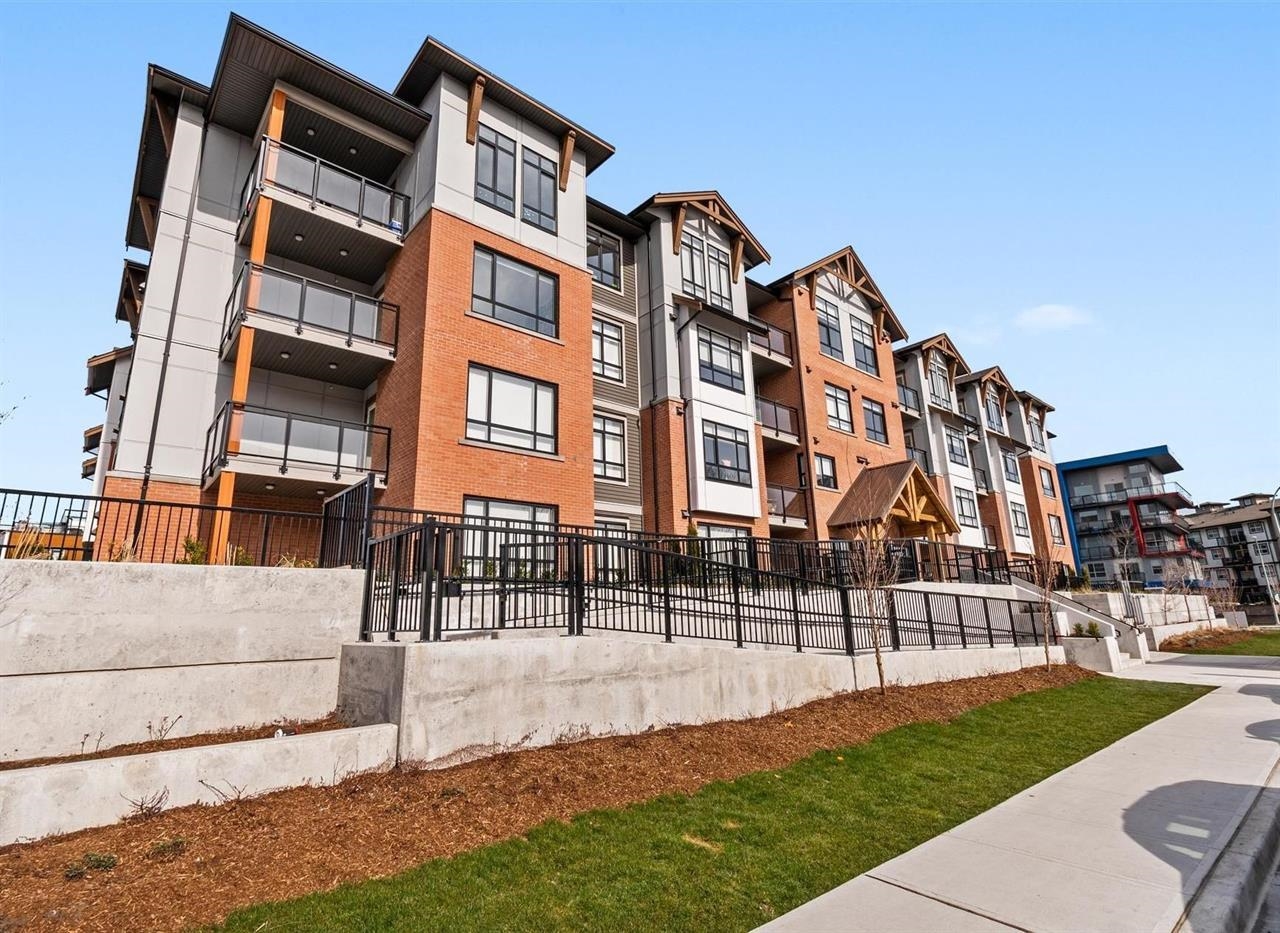 411 19945 BRYDON CRESCENT, R2975990, BC,