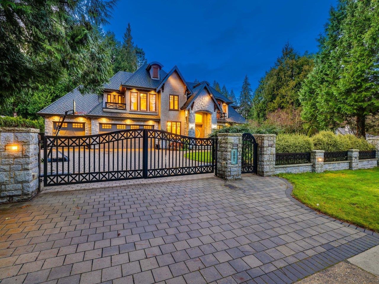 MLS® listing #R2976584 for sale located at 2891 138 Street, Surrey BC V4P 1T6