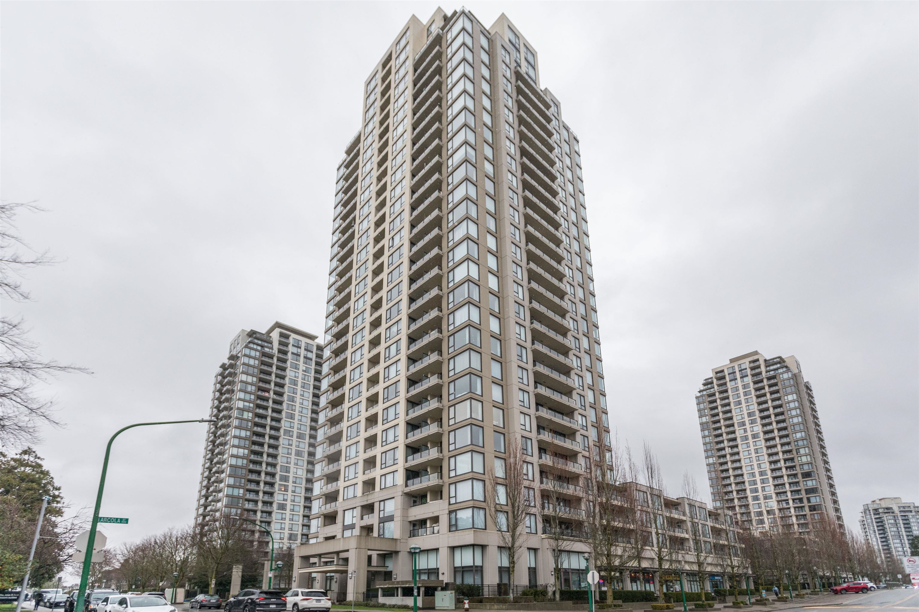 2002 7088 SALISBURY AVENUE, R2976873, BC,