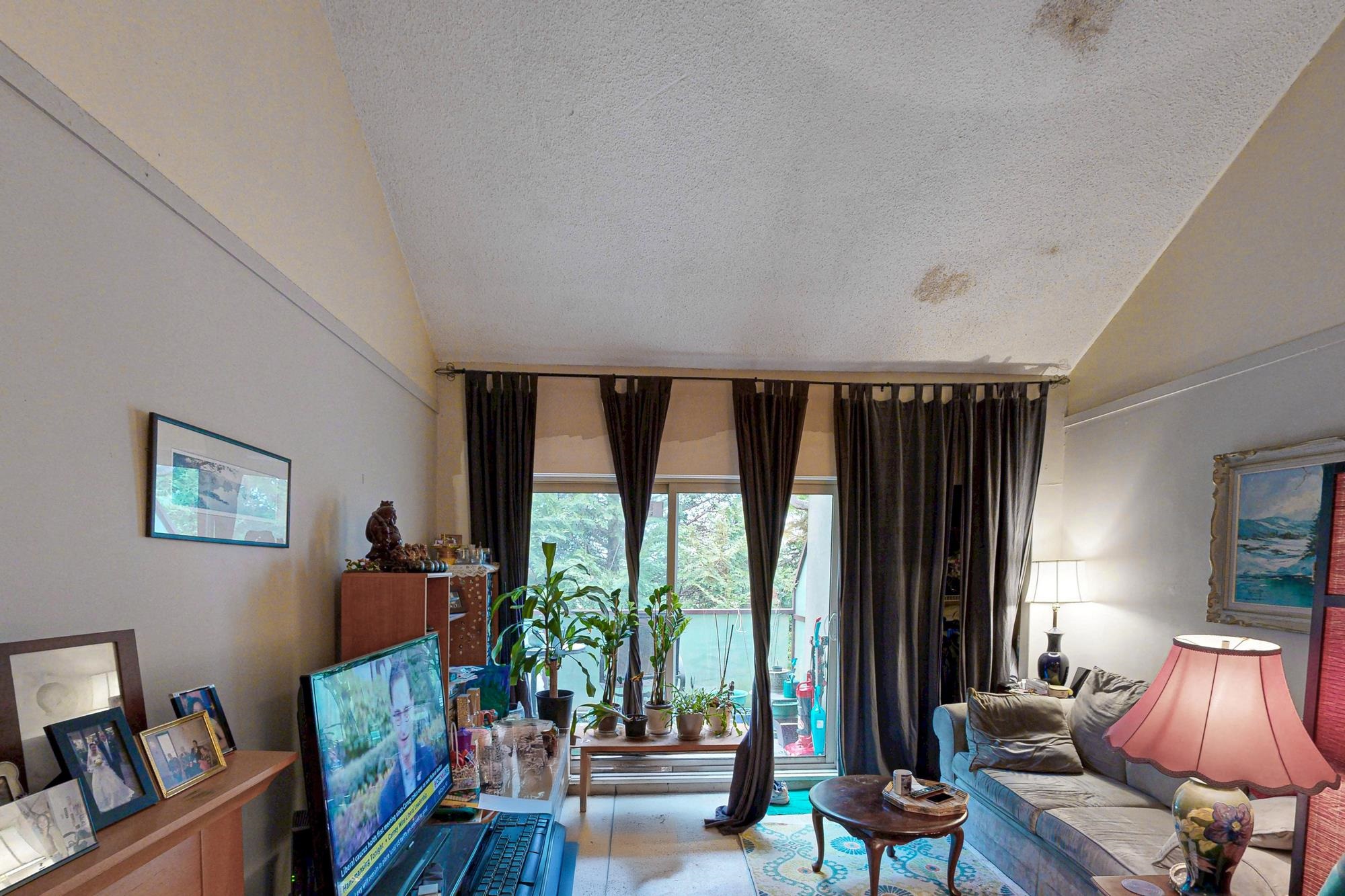 311 4363 HALIFAX STREET, R2977103, BC,