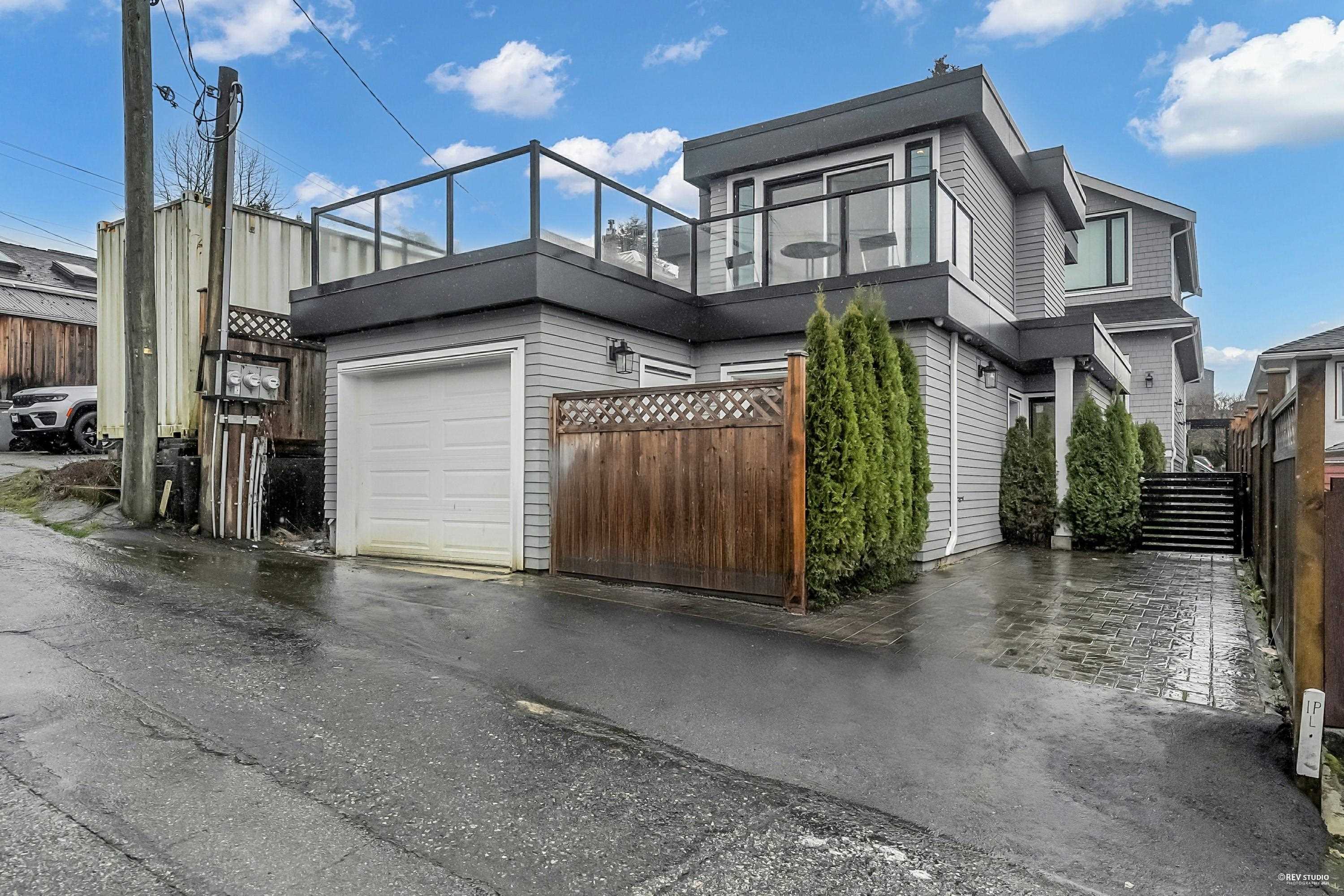 3429 DUNDAS STREET, Vancouver BC V5K 1R9, R2981470, BC,