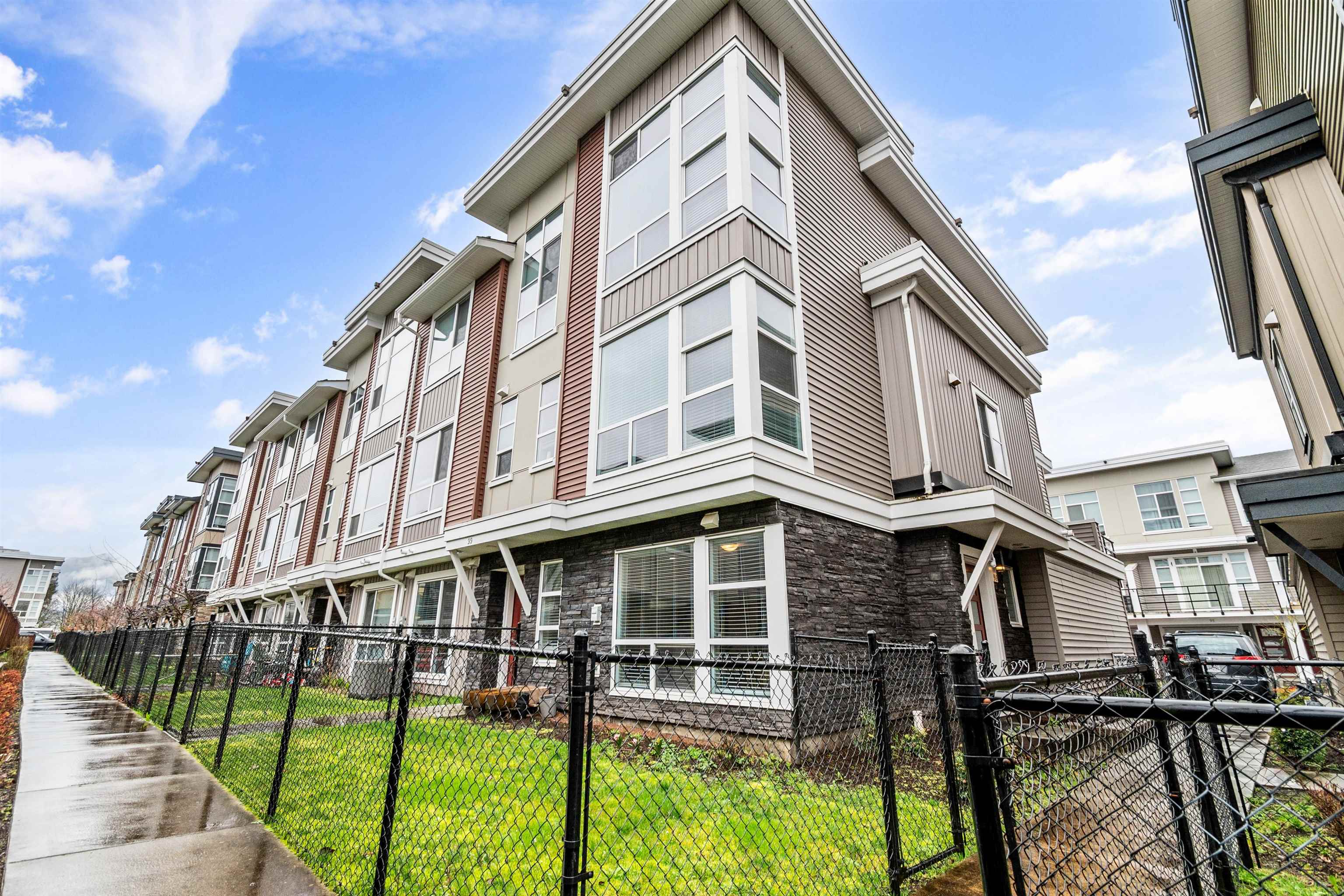 98 8413 MIDTOWN WAY, R2982503, BC,