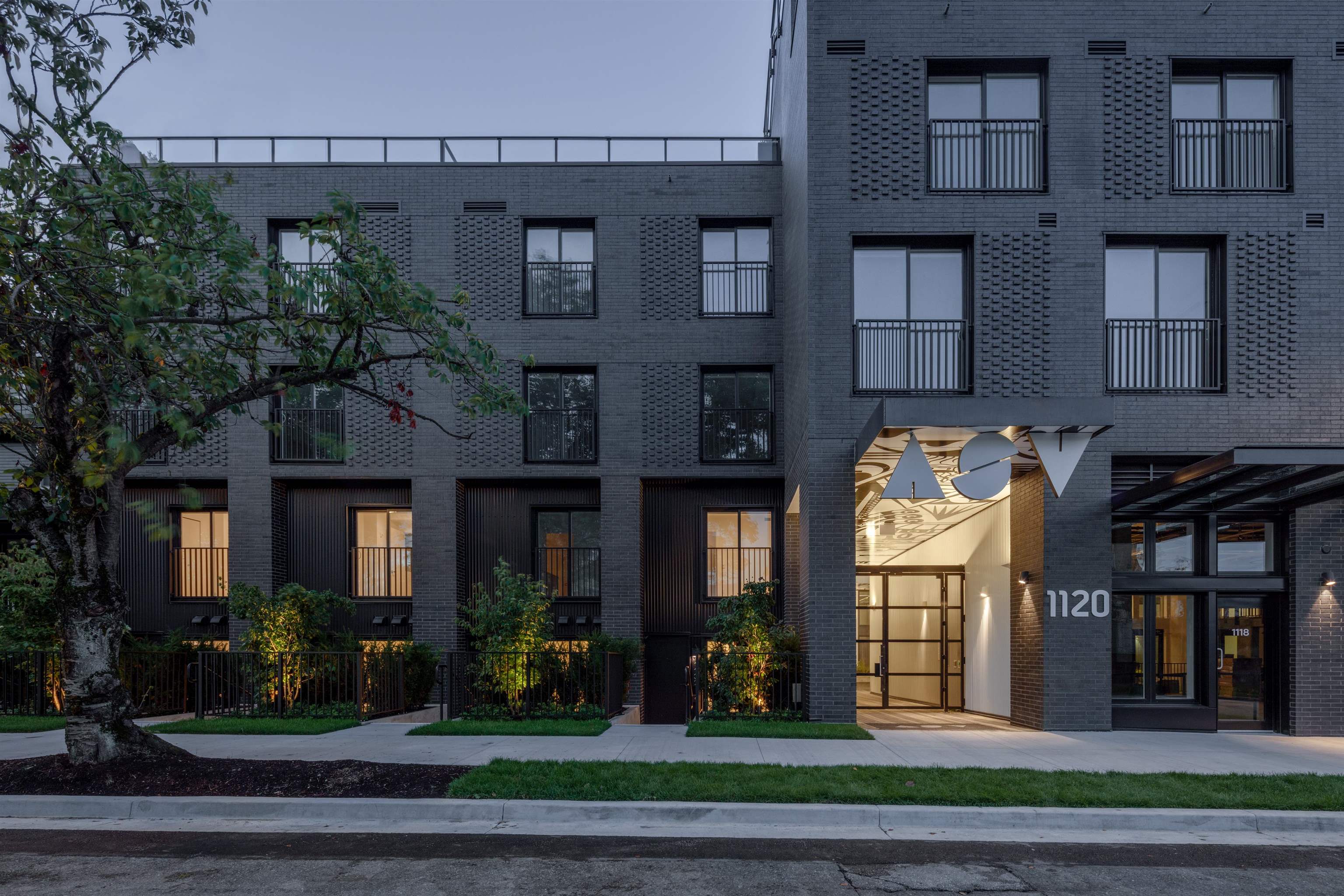 322 1120 GEORGIA STREET, R2986729, BC,