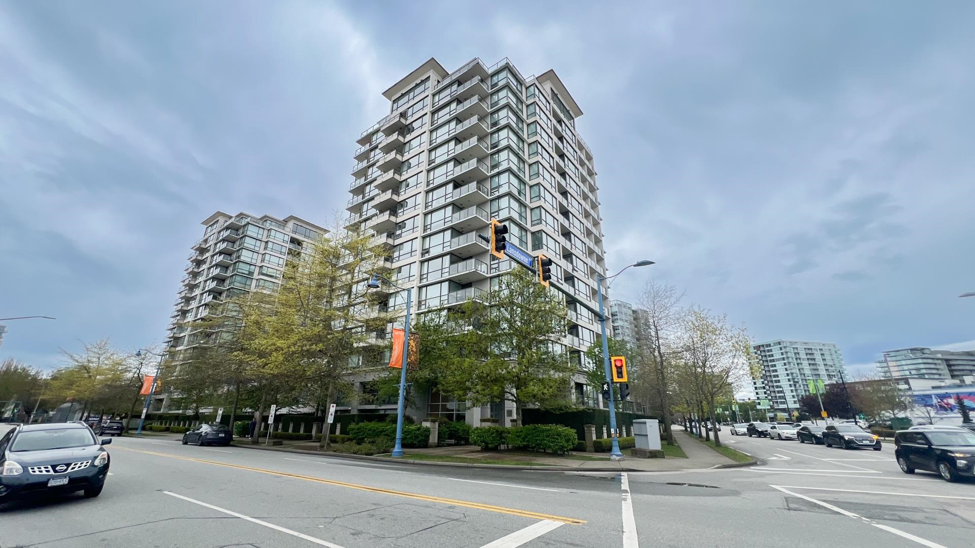 801 7575 ALDERBRIDGE WAY, R2987923, BC,