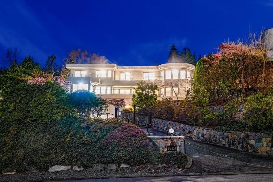 2523 WESTHILL DRIVE, West Vancouver BC V7S 3A3, R2988086, BC,