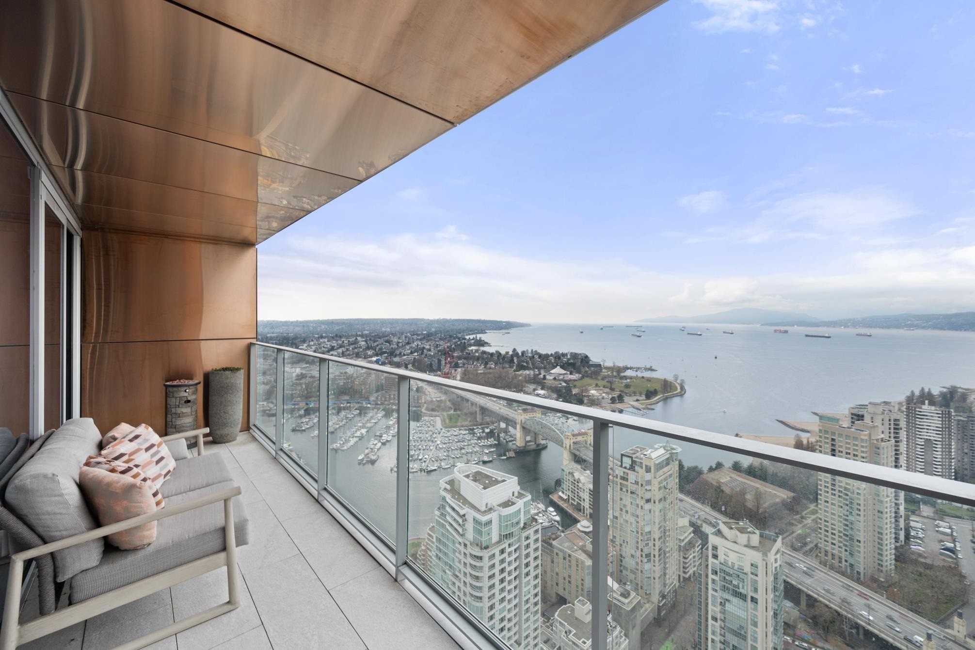 570X 1480 HOWE STREET, R2989073, BC,