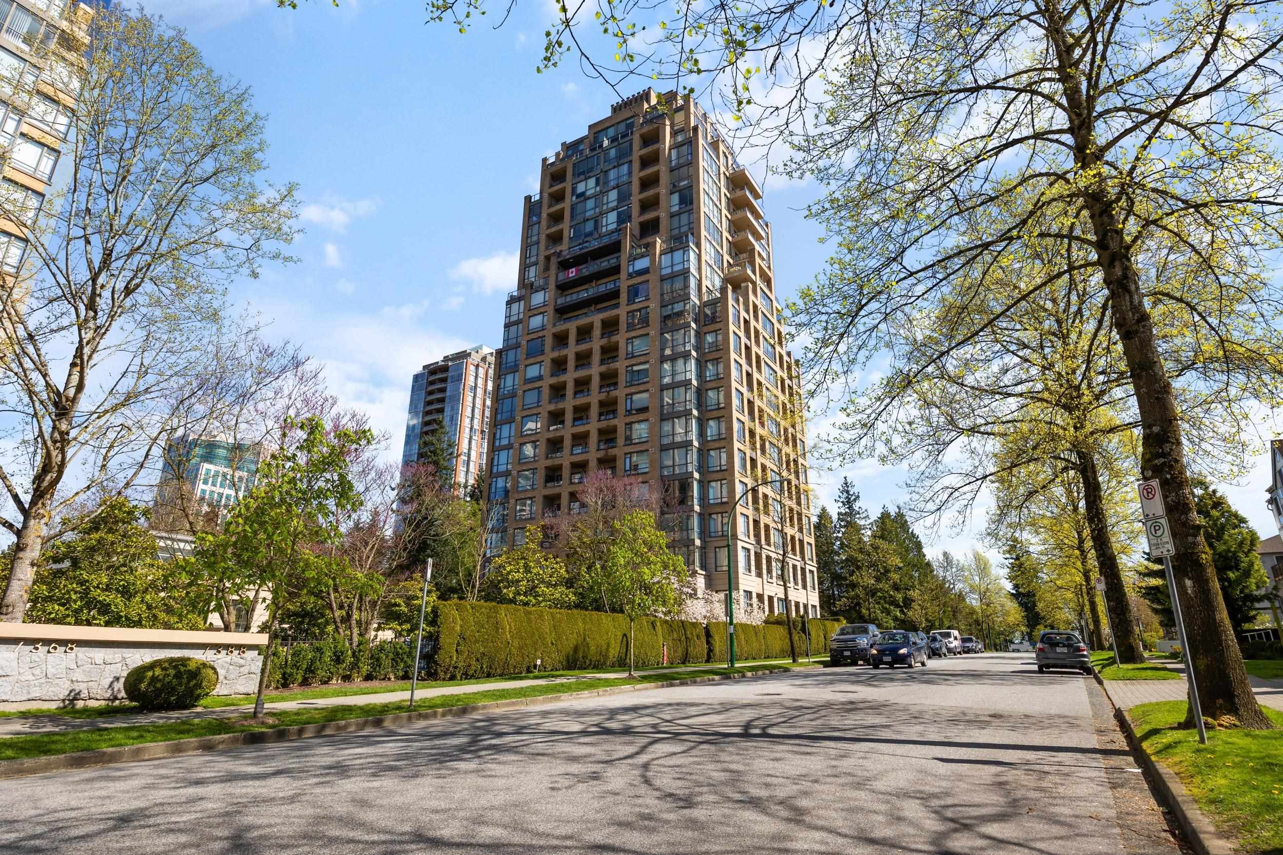 307 7388 SANDBORNE AVENUE, R2992368, BC,
