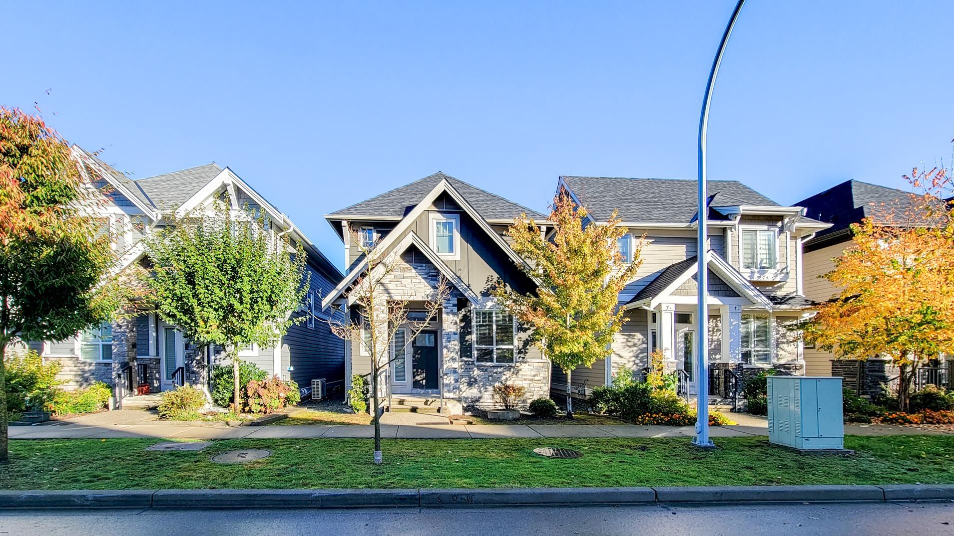 16659 25A AVENUE, Surrey BC V3Z 0B1, R2992849, BC,