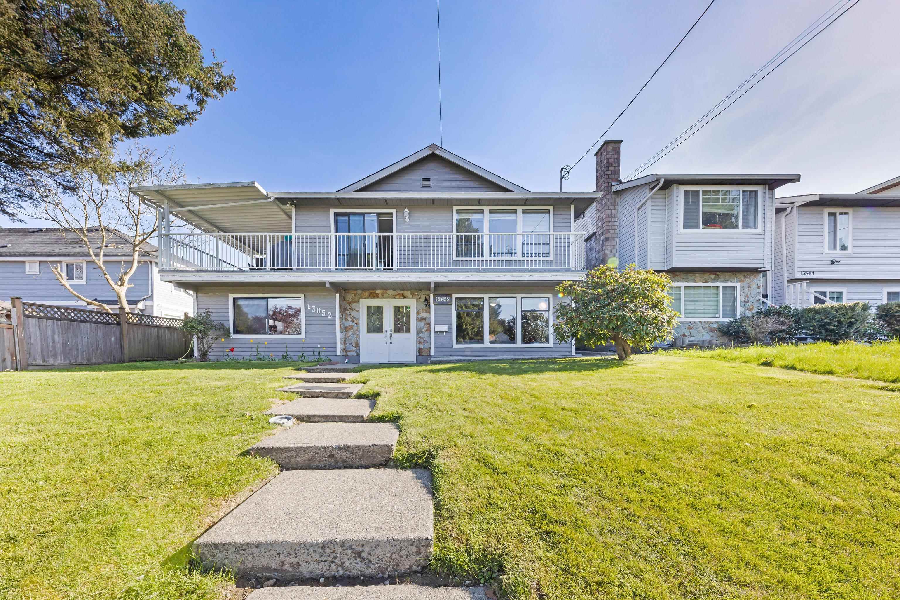 13852 80 AVENUE, Surrey BC V3W 7X6, R2994735, BC,