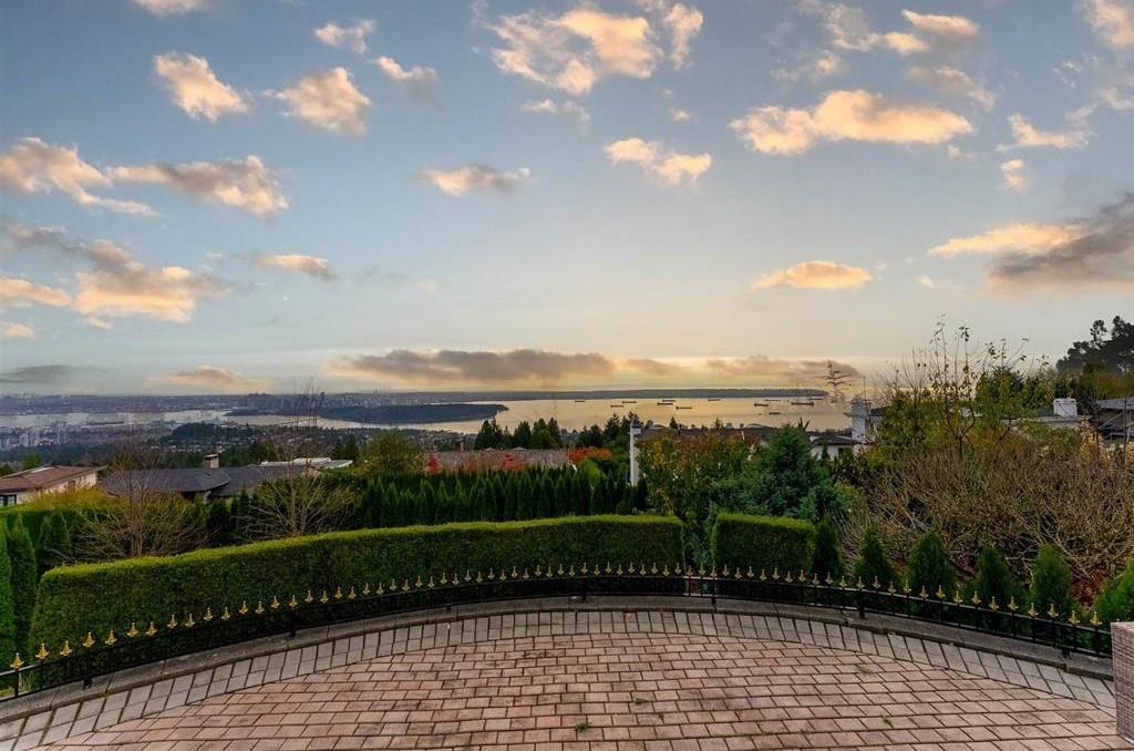 1409 CHARTWELL DRIVE, West Vancouver BC V7S 2R7, R2997049, BC,