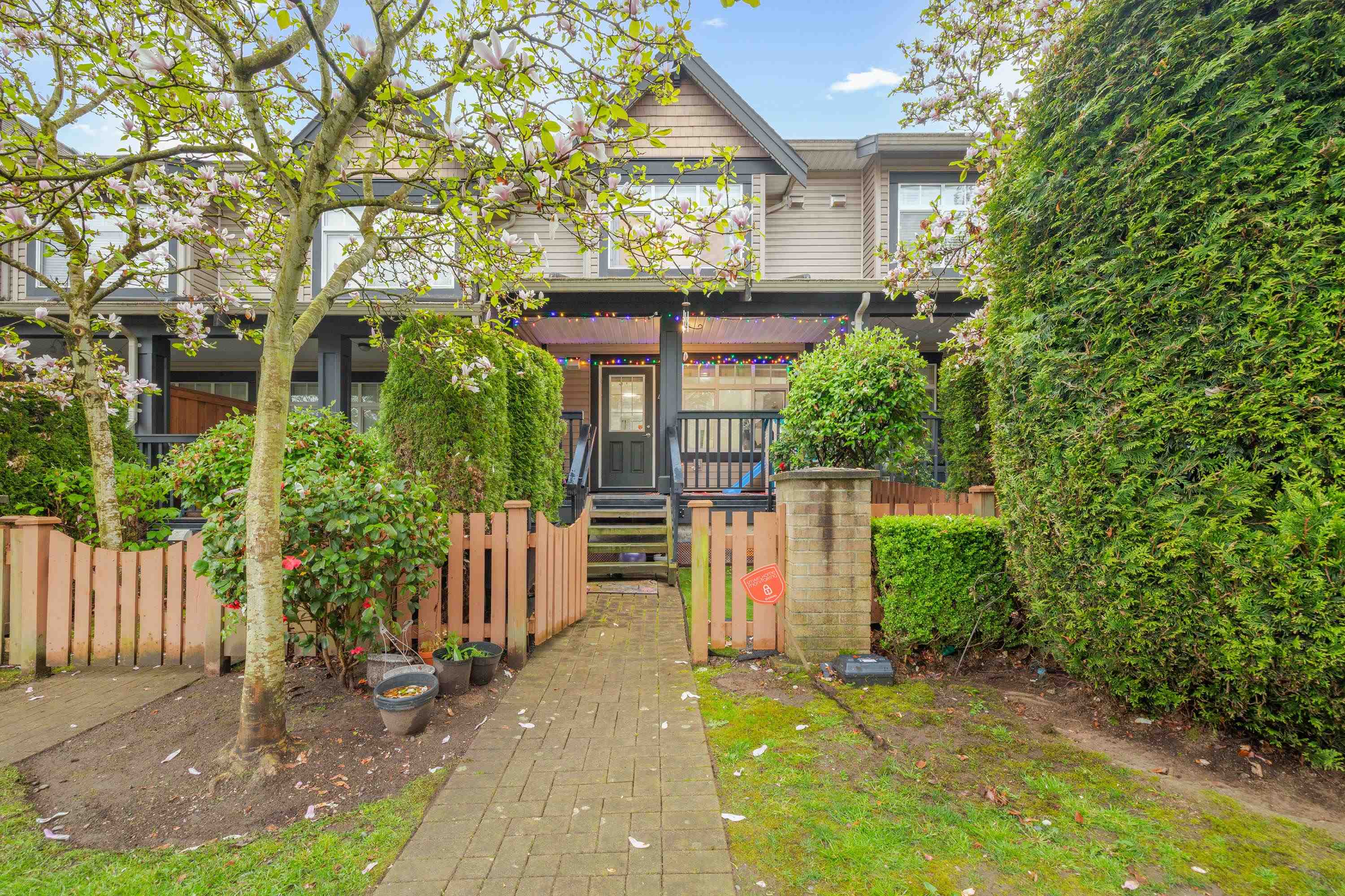 4 19448 68 AVENUE, R2997113, BC,