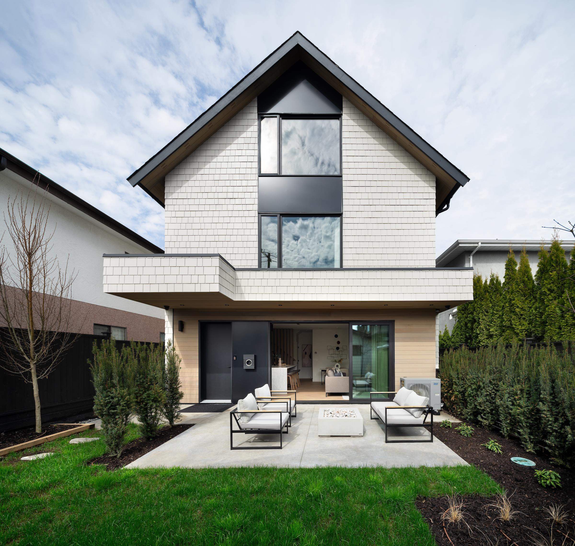 2 280 32 AVENUE, R2998221, BC,