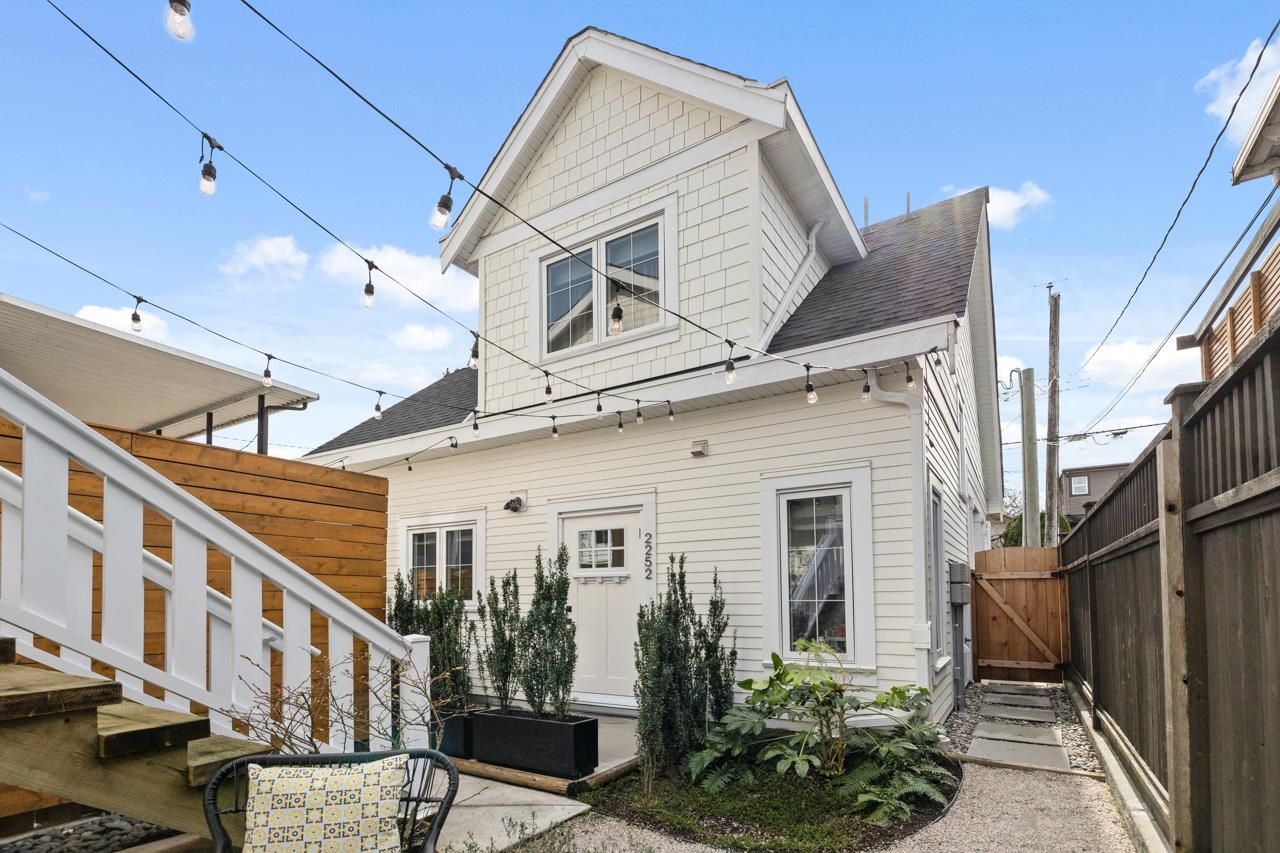 2252 GRANT STREET, Vancouver BC V5L 2Z7, R2999428, BC,