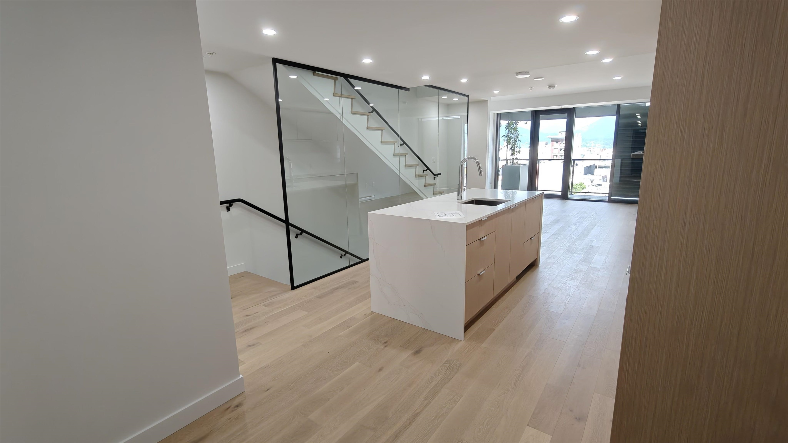 901 239 KEEFER STREET, R2999996, BC,