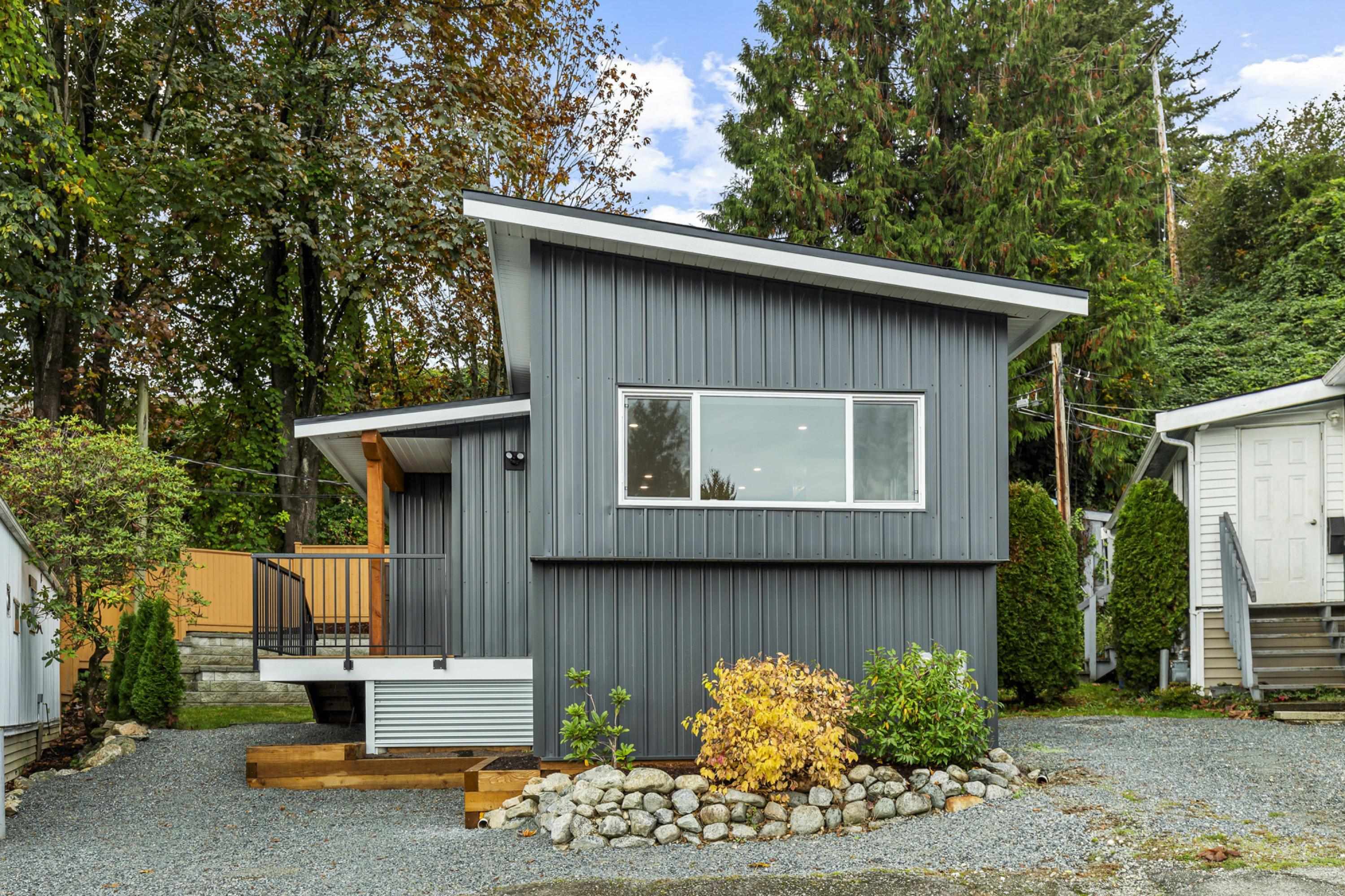 10 34519 LOUGHEED HIGHWAY, R3000724, BC,