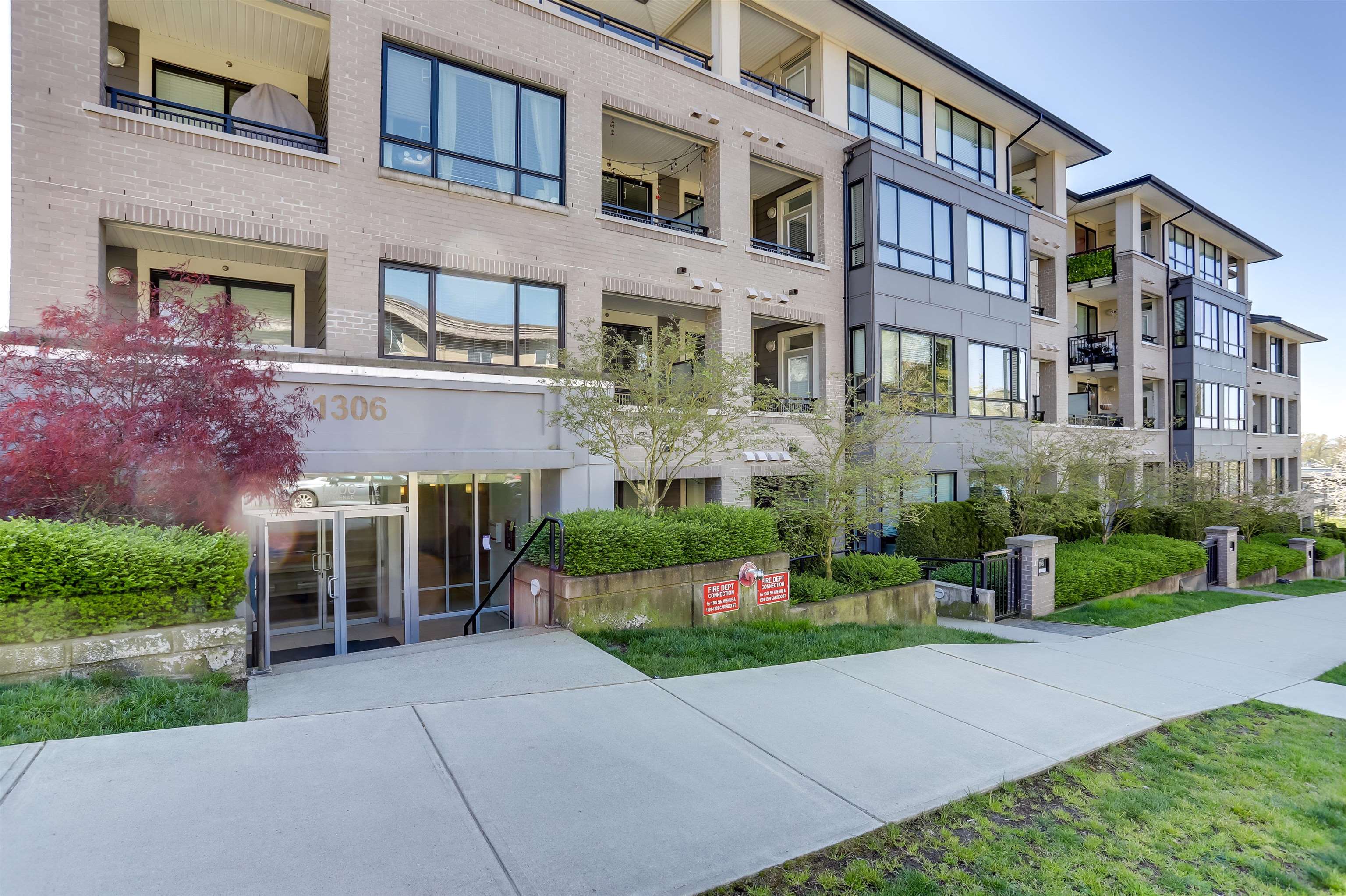 PH-01 1306 FIFTH AVENUE, R3000872, BC,