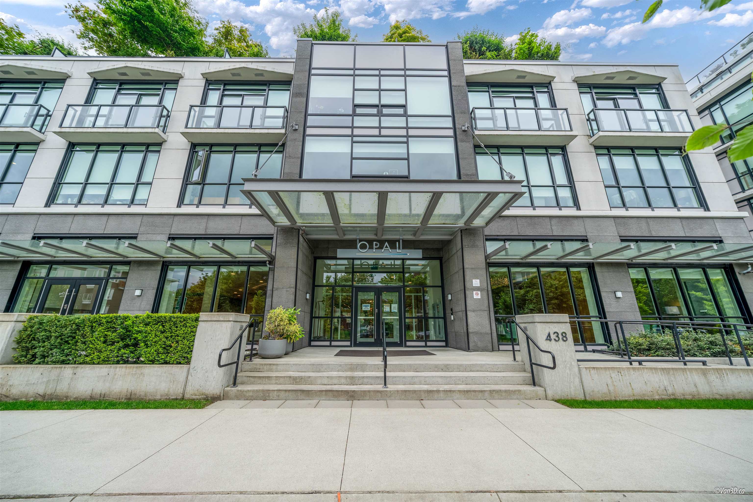 433 438 KING EDWARD AVENUE, R3001920, BC,