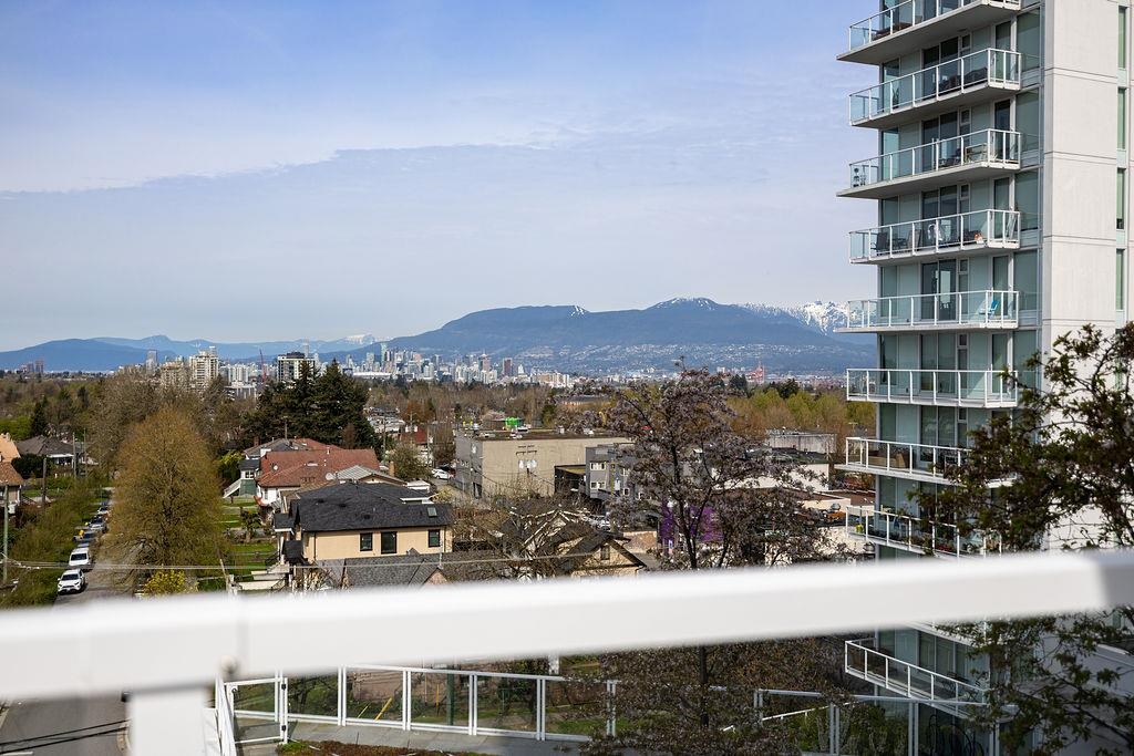 908 2221 30TH AVENUE, R3001962, BC,