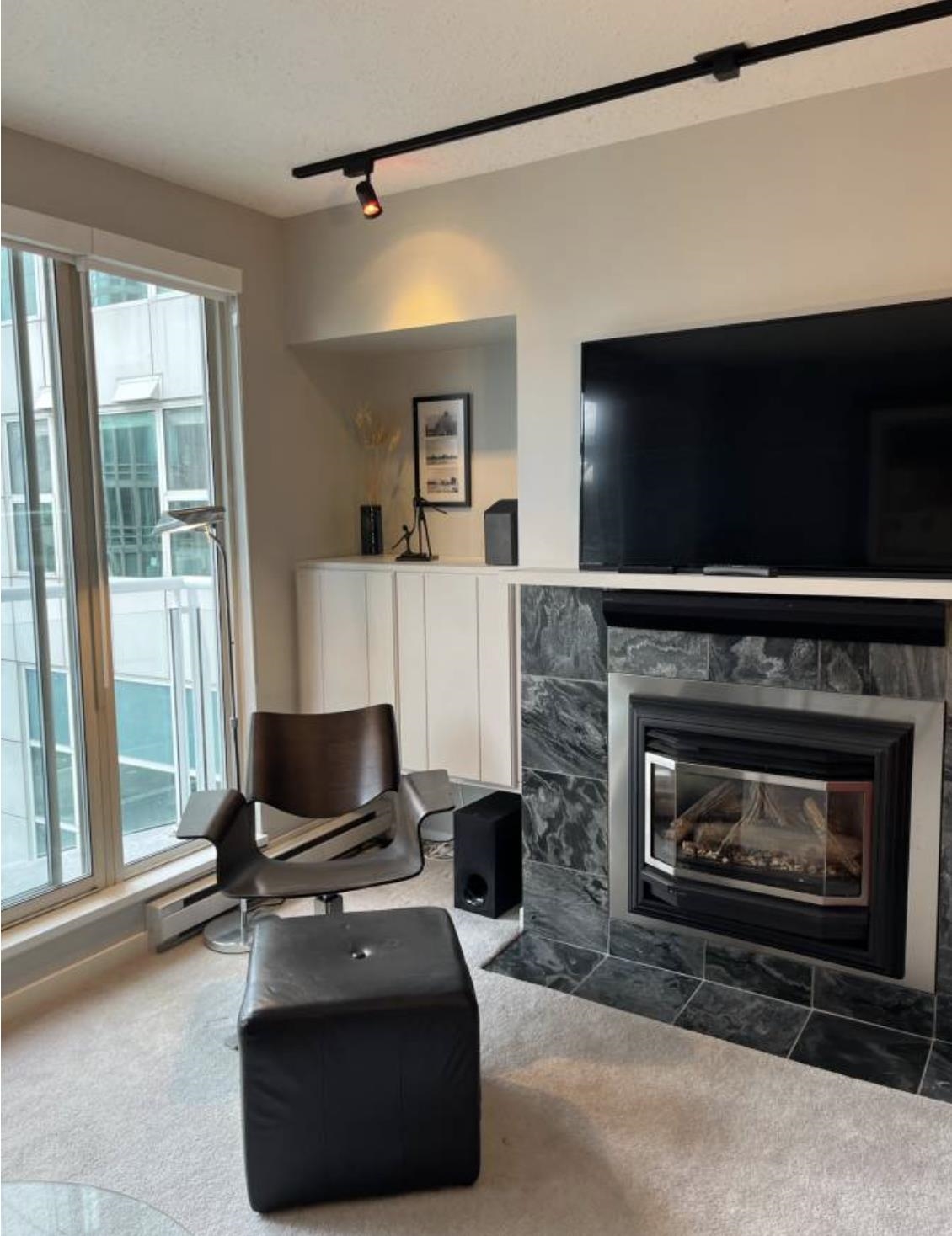 51X 888 BEACH AVENUE, R3003173, BC,