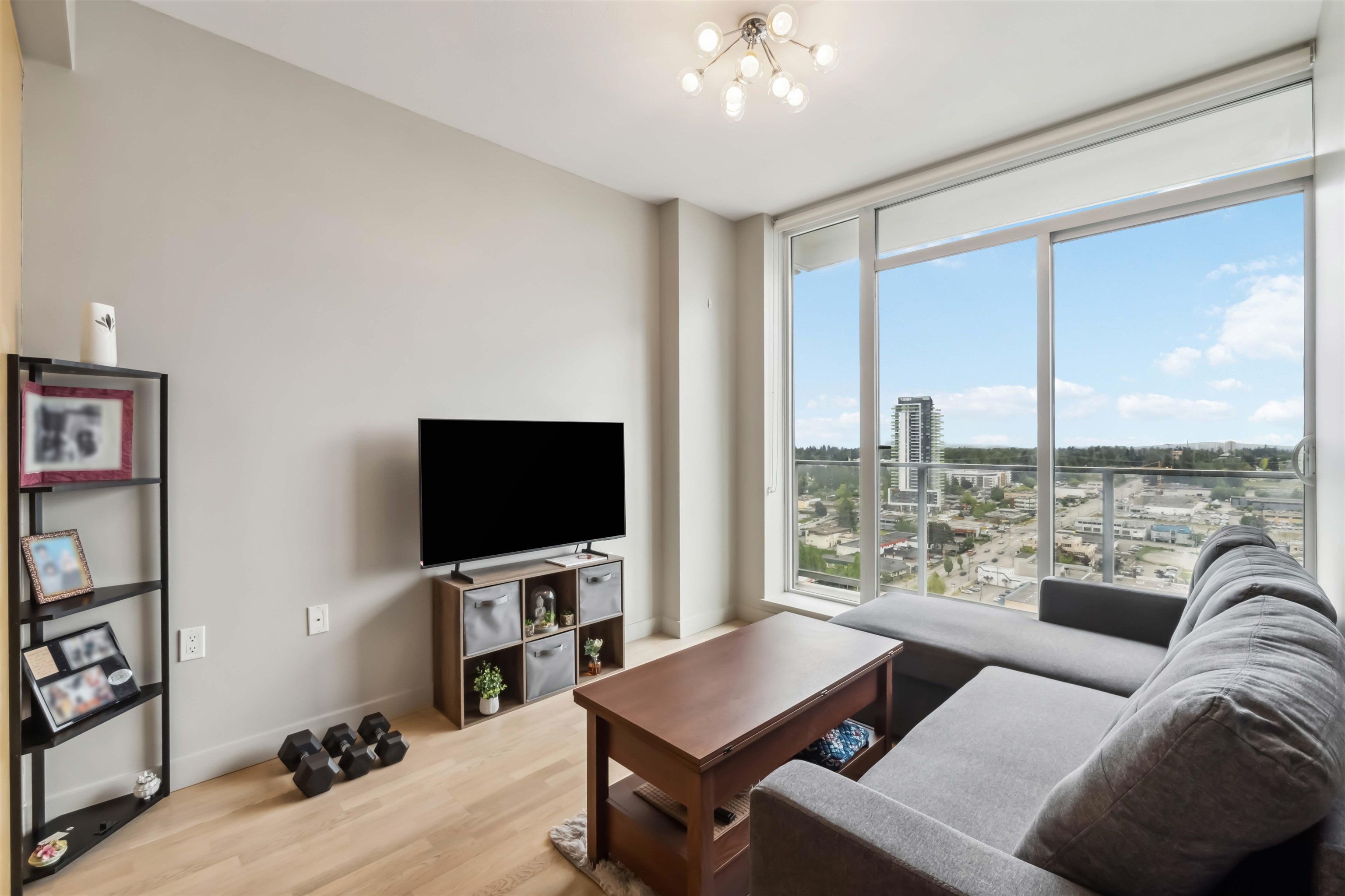 2303 13495 CENTRAL AVENUE, R3004275, BC,