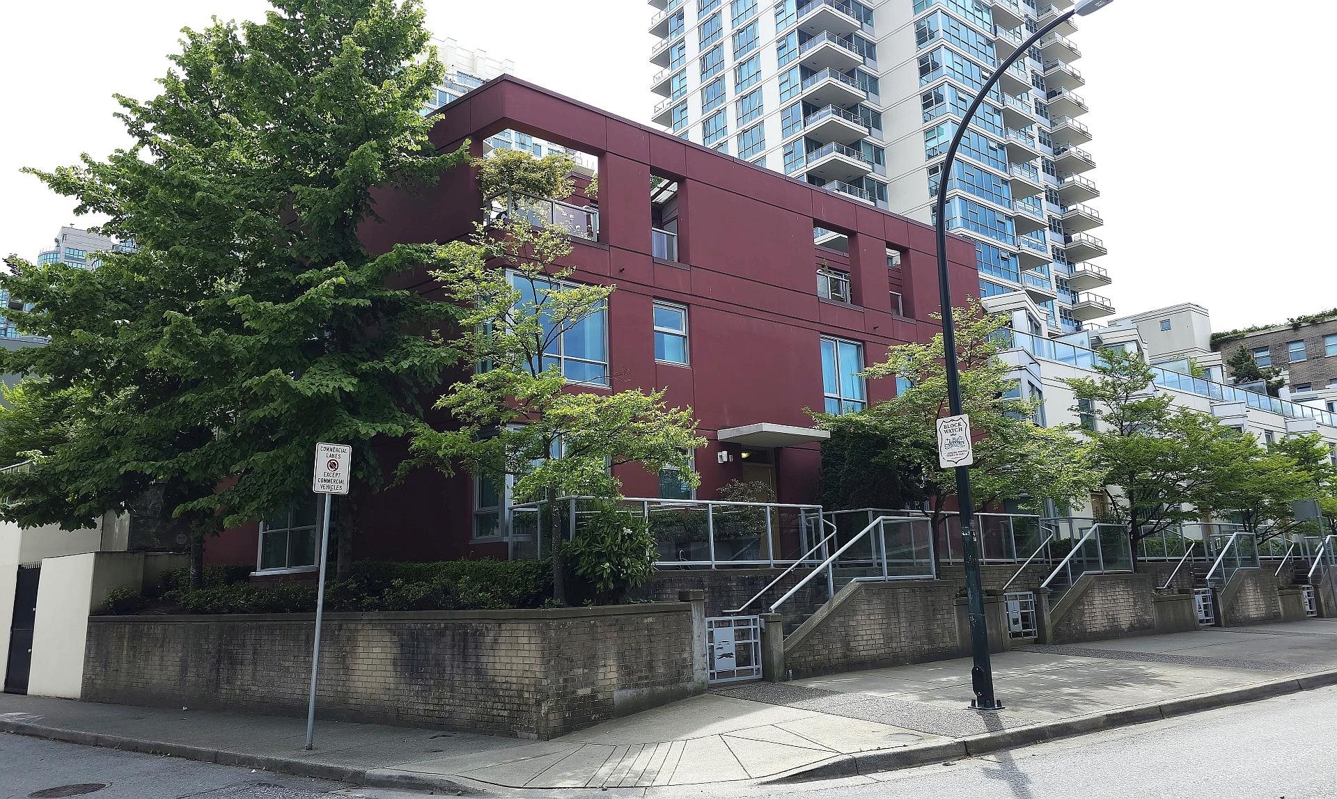 168 PRIOR STREET, Vancouver BC V6A 0A6, R3004784, BC,
