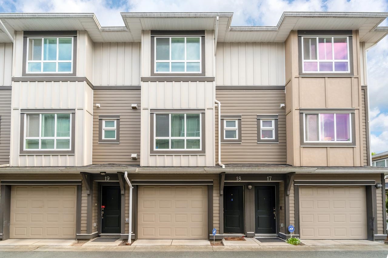 18 7373 TURNILL STREET, R3004802, BC,
