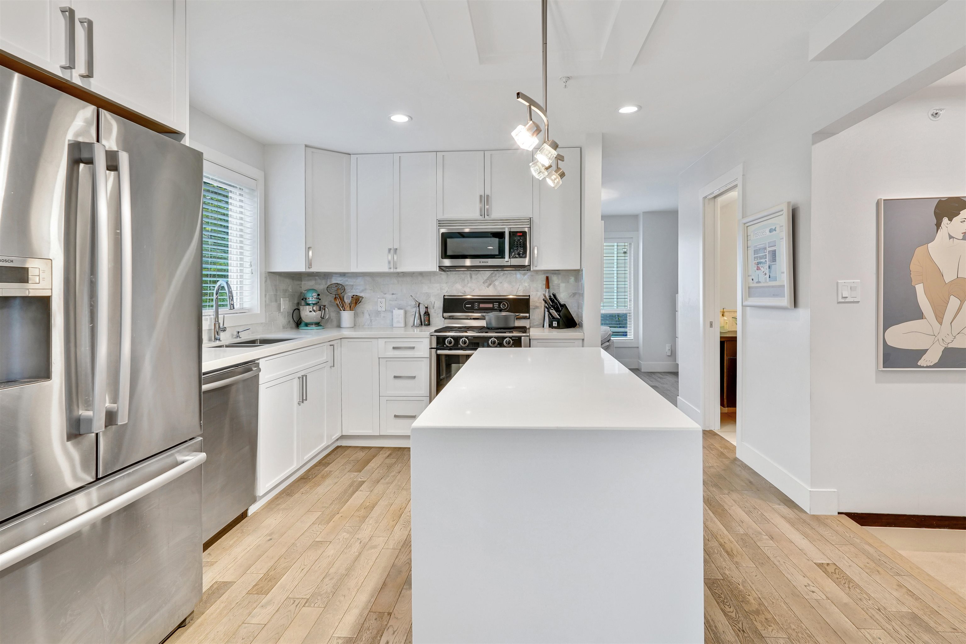 1 1434 EVERALL STREET, R3004827, BC,