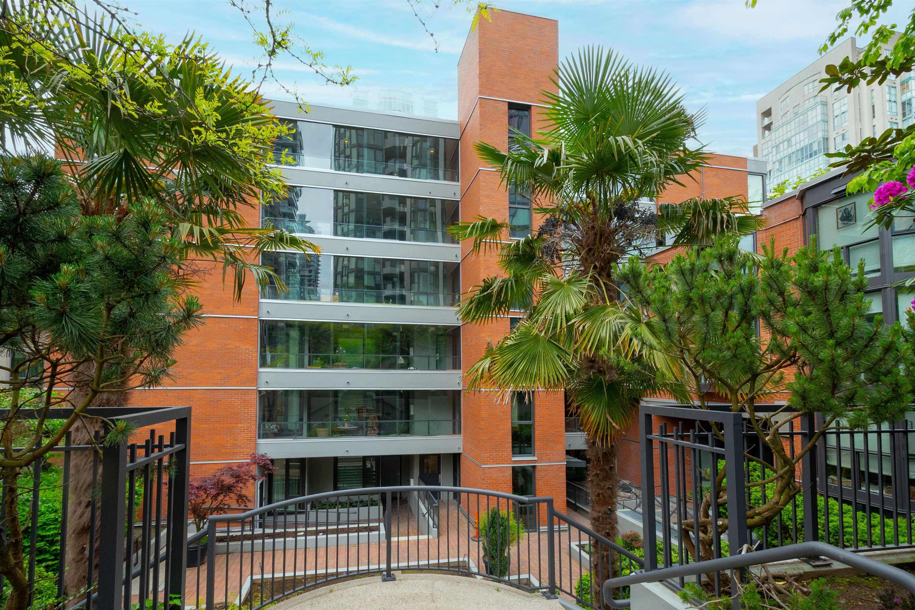 203 1488 HORNBY STREET, R3007350, BC,