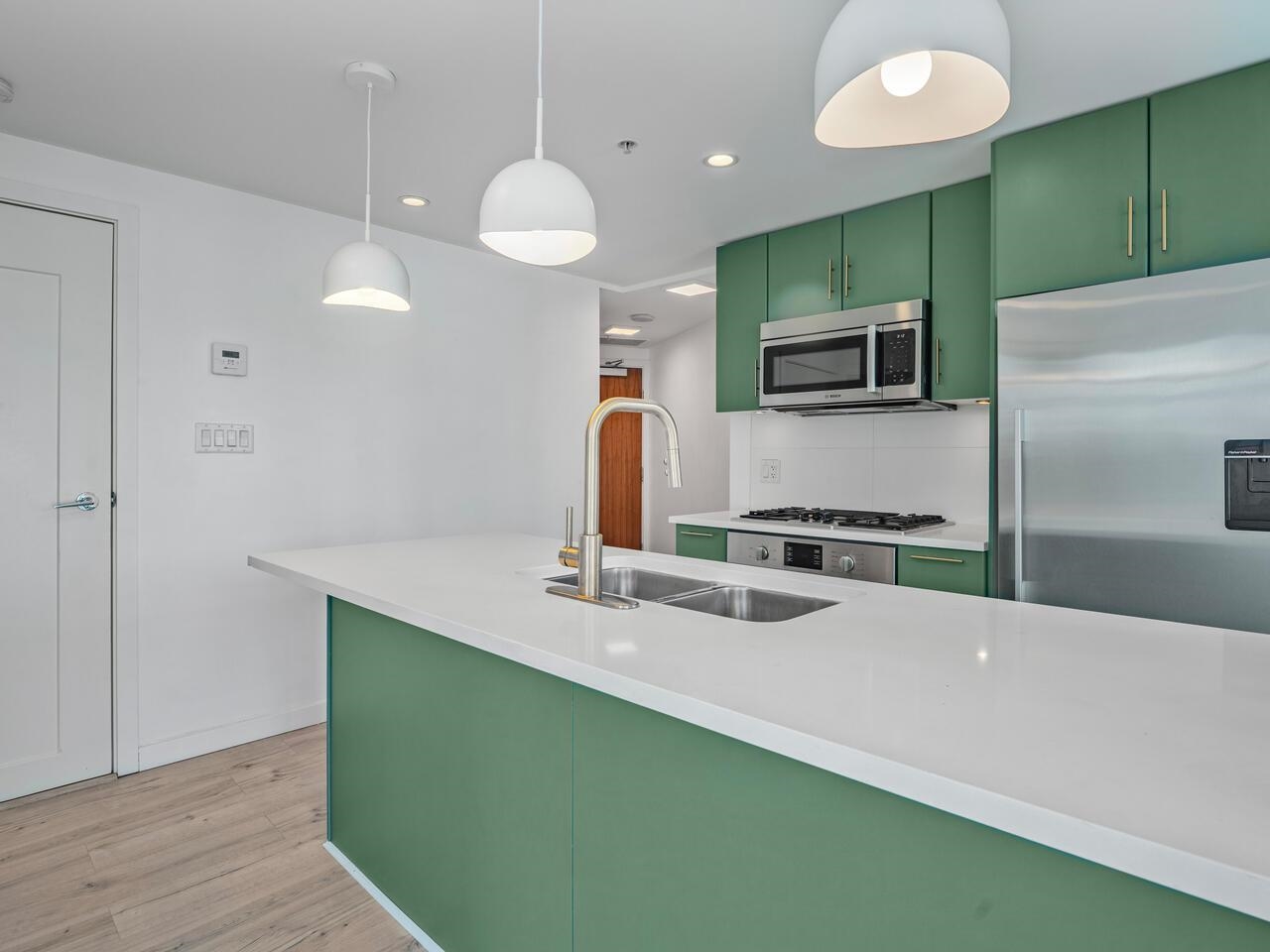608 88 1ST AVENUE, R3007870, BC,