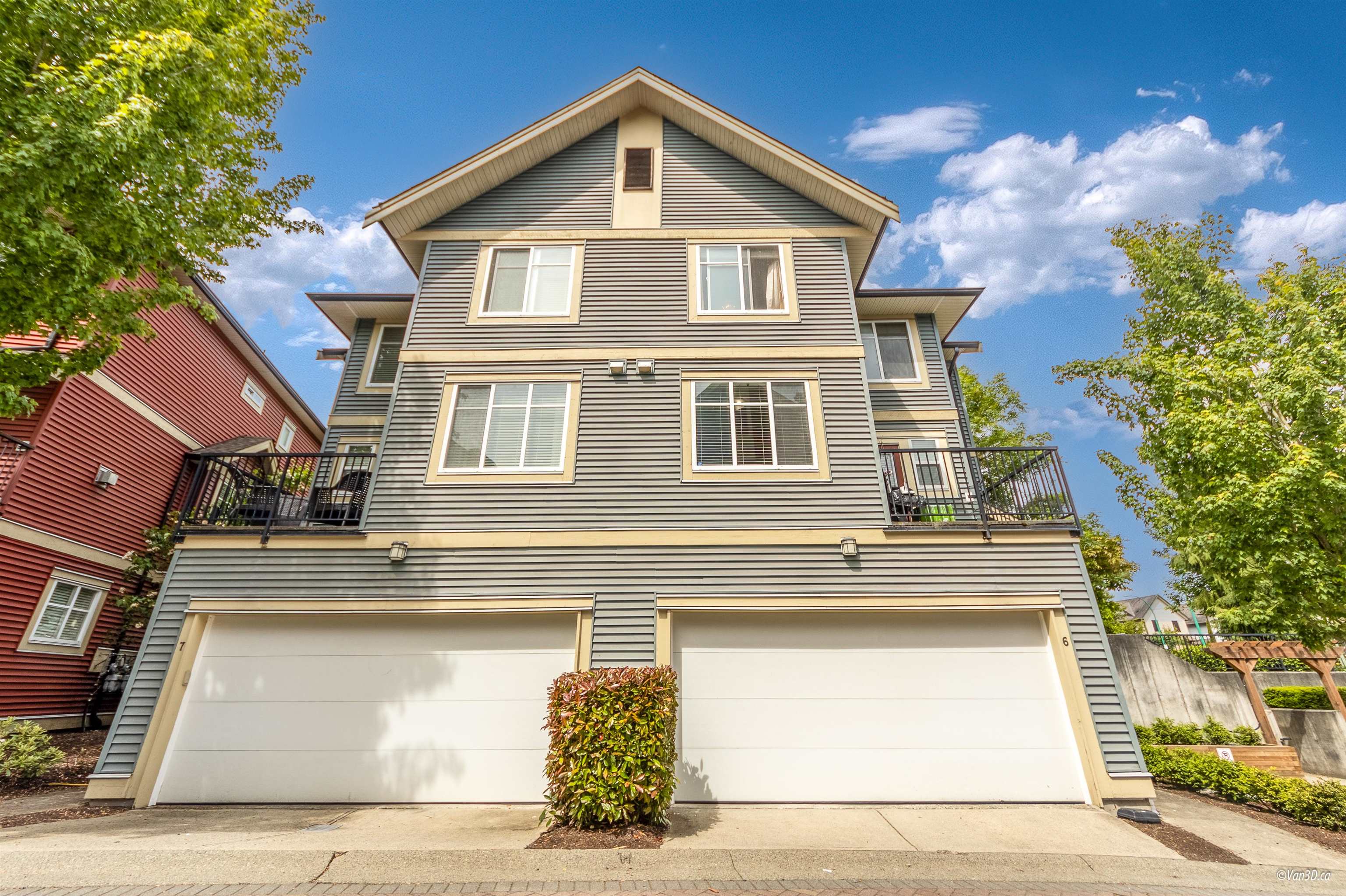 6 6635 192 STREET, R3008256, BC,
