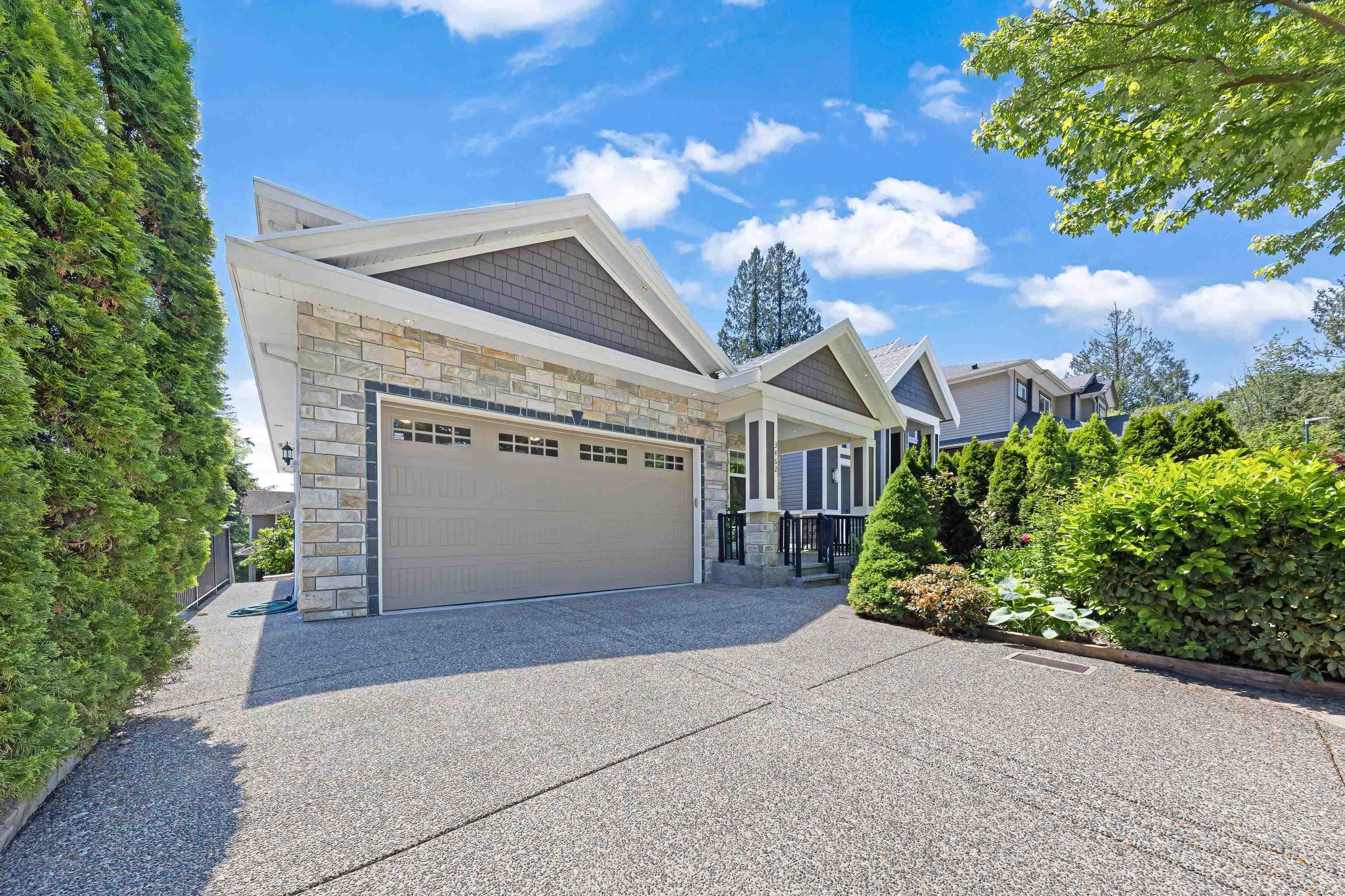 3462 DARWIN AVENUE, Coquitlam BC V3B 3H6, R3009639, BC,