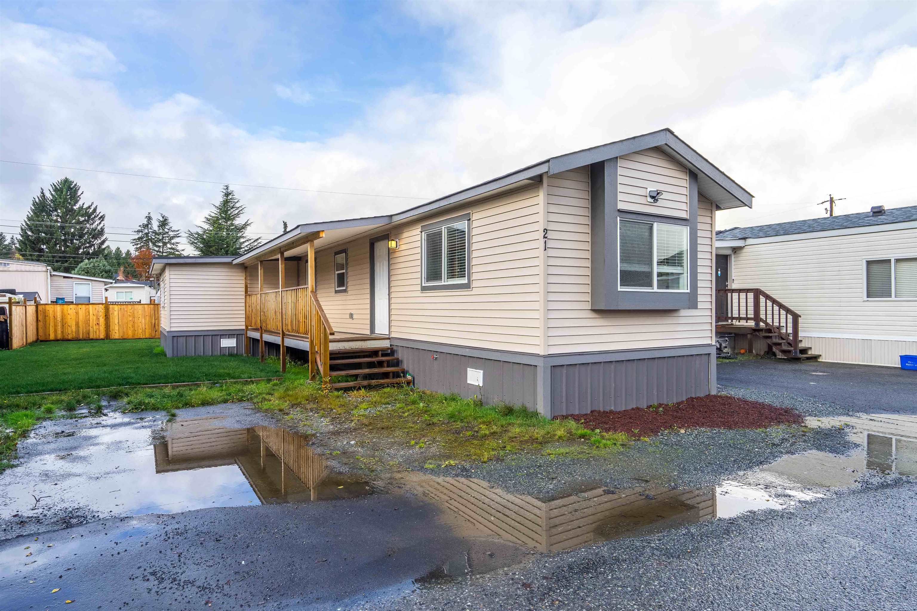 21 26892 FRASER HIGHWAY, R3009903, BC,
