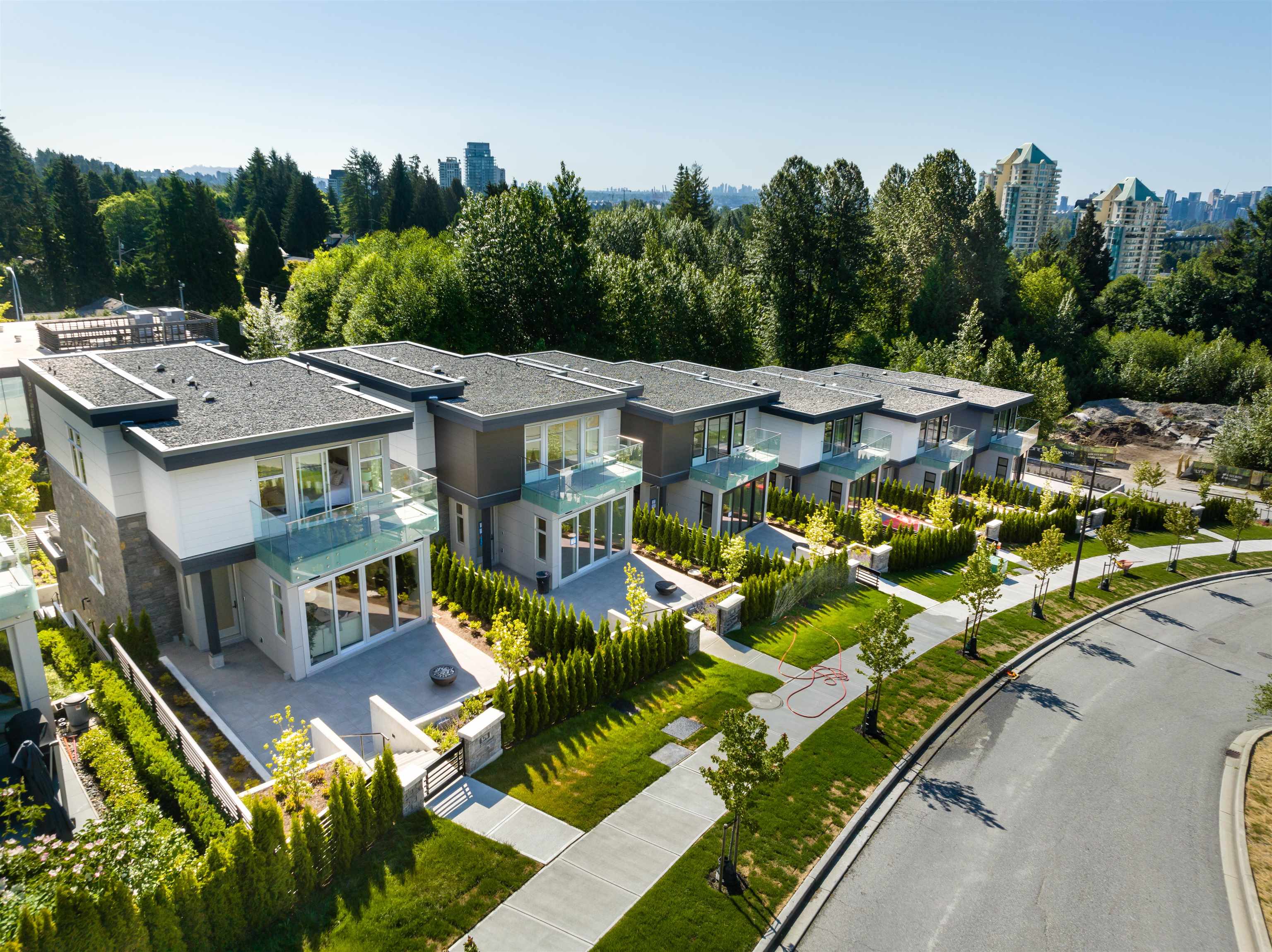 592 ARTHUR ERICKSON PLACE, West Vancouver BC V7T 1J1, R3012321, BC,