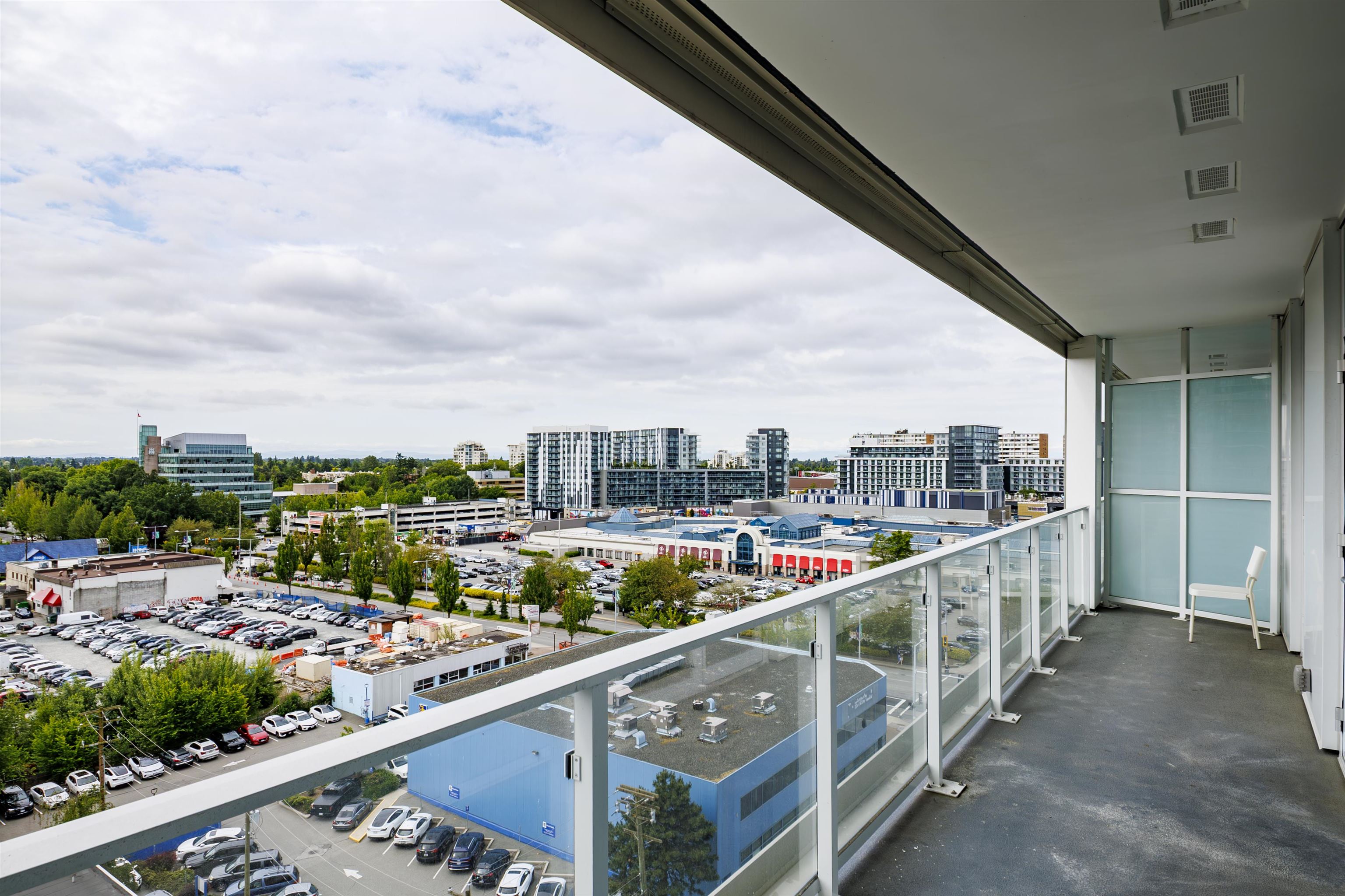 1102 8133 COOK ROAD, R3013254, BC,