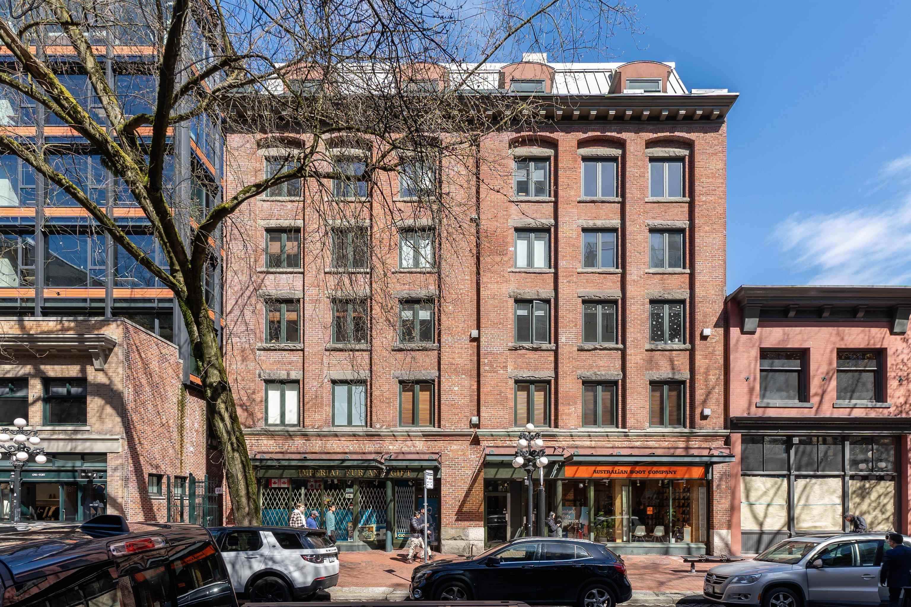 302 141 WATER STREET, R3013854, BC,