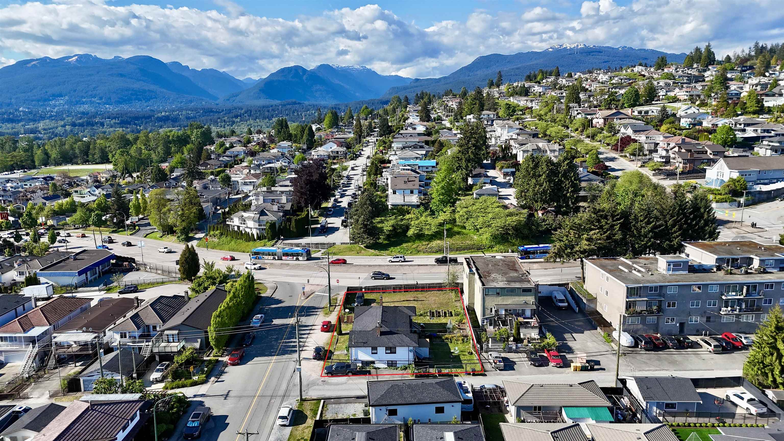 420 DELTA AVENUE, Burnaby BC V5B 3C8, R3013978, BC,