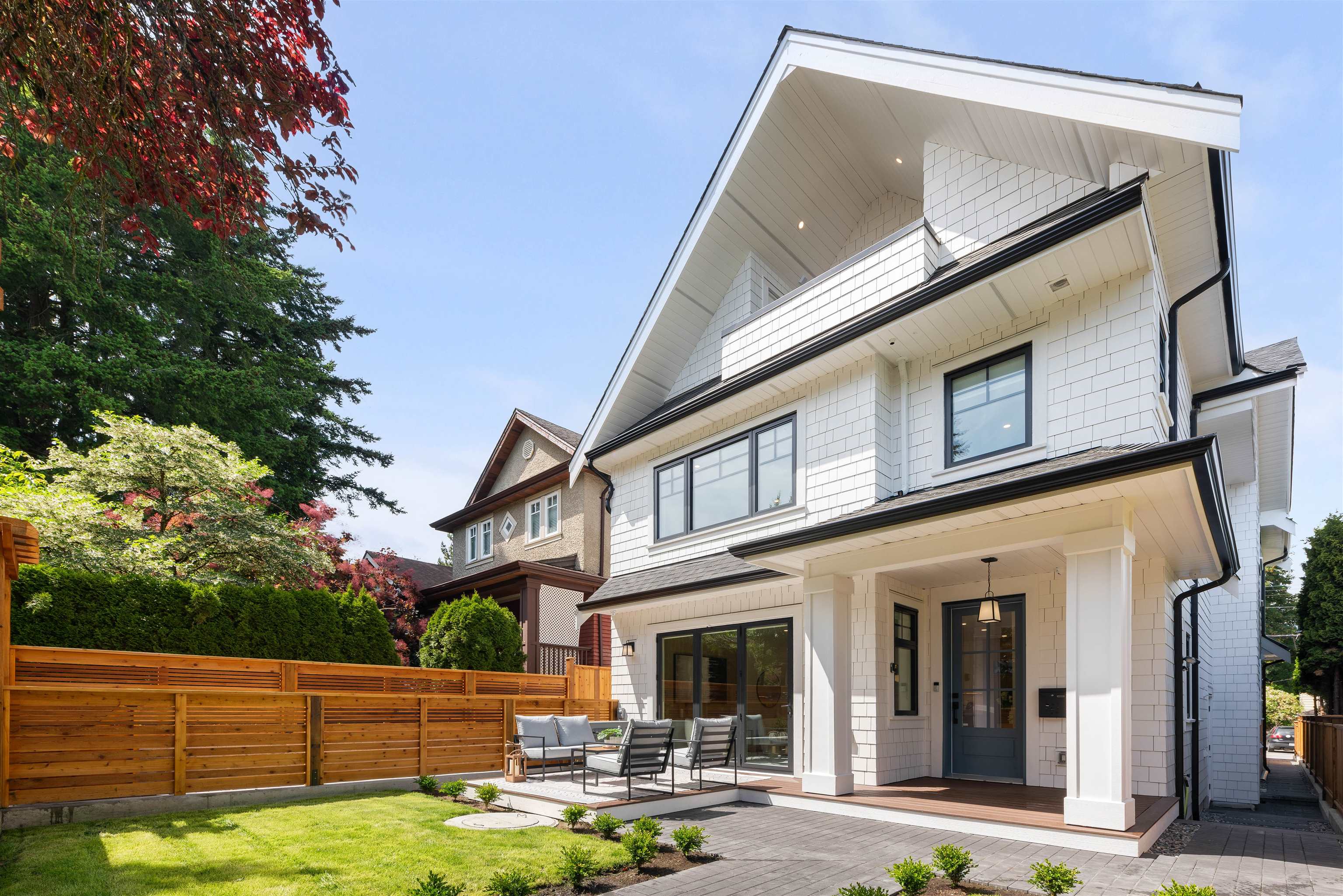 1 947 13TH AVENUE, R3014554, BC,