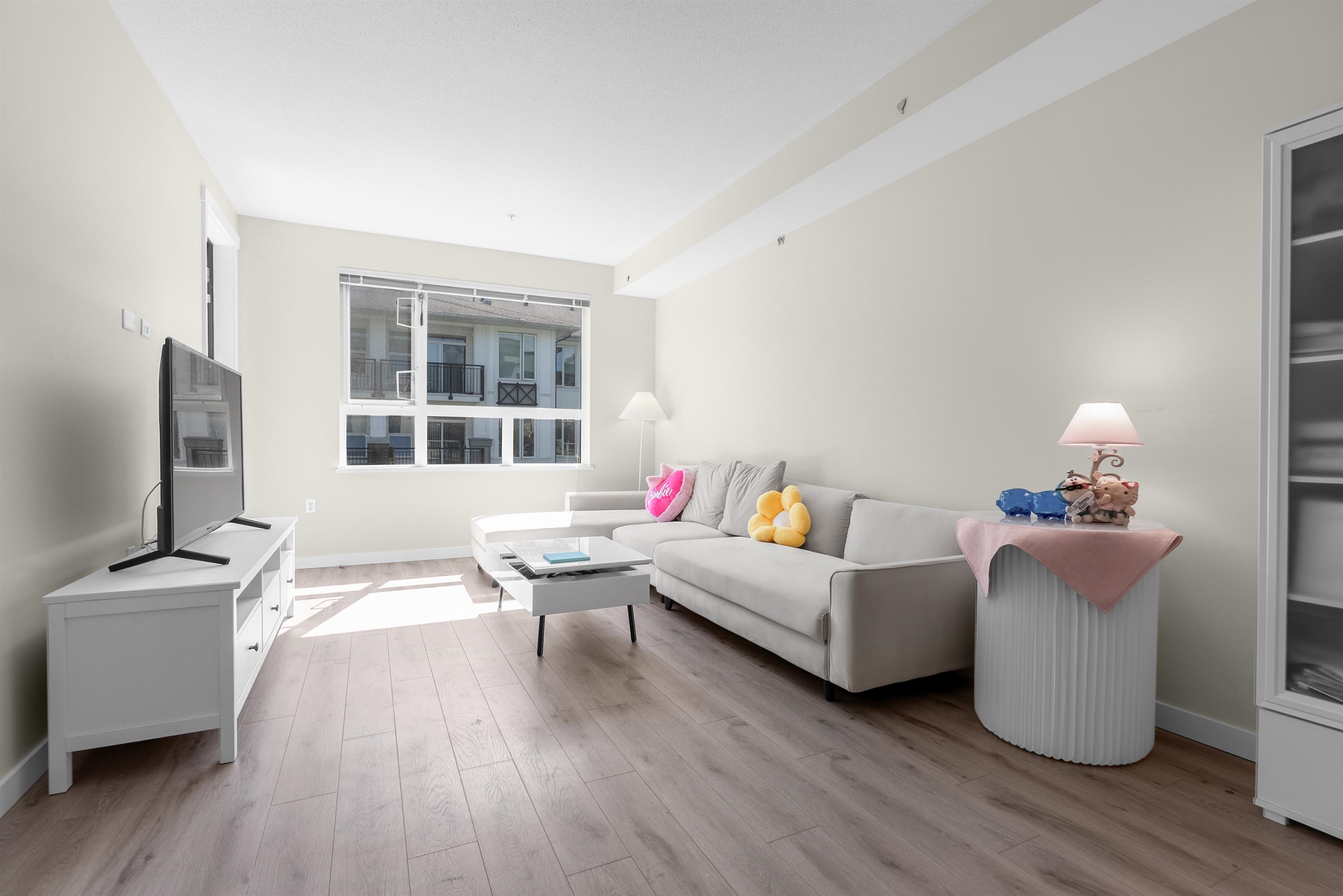 315 9233 ODLIN ROAD, R3014782, BC,