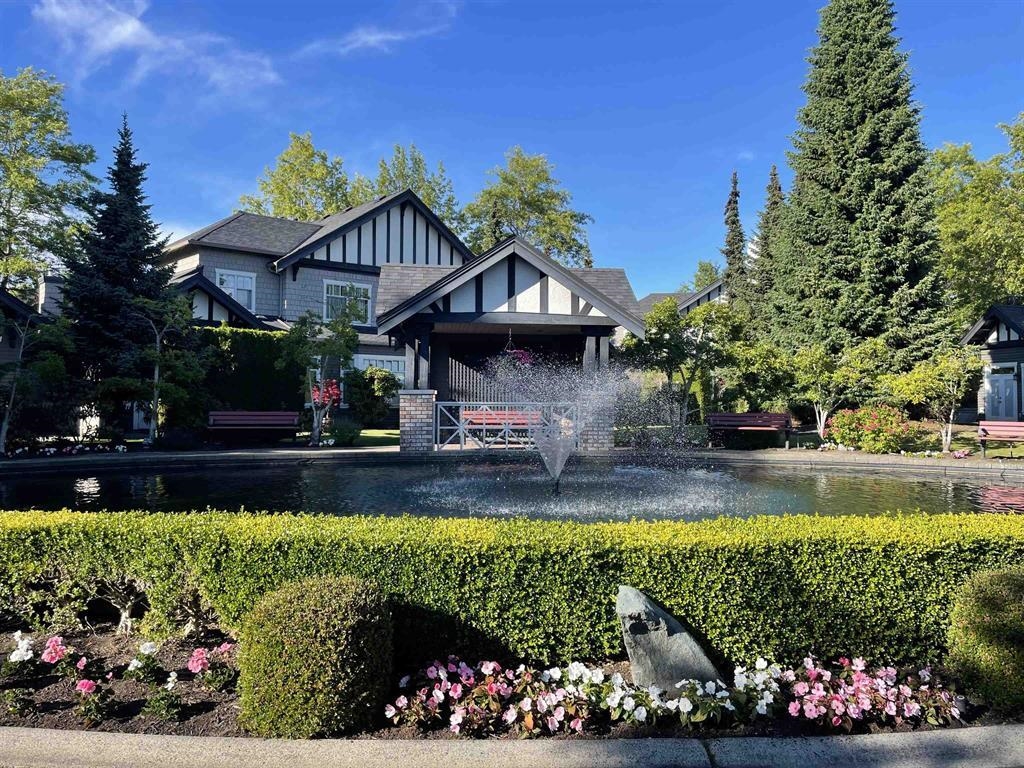33 6000 BARNARD DRIVE, R3014834, BC,