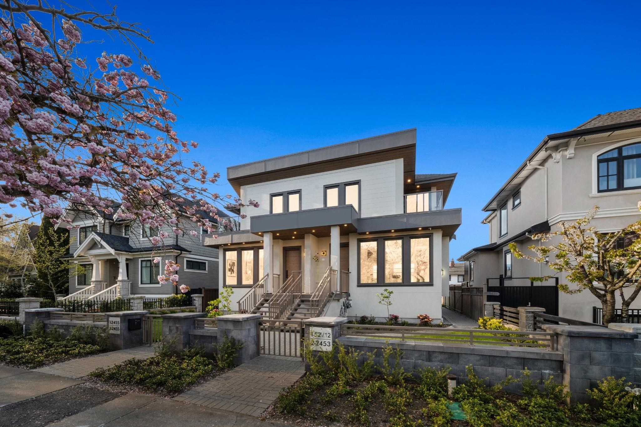 2455 W 10TH AVENUE, Vancouver BC V6K 2J4, R3016507, BC,