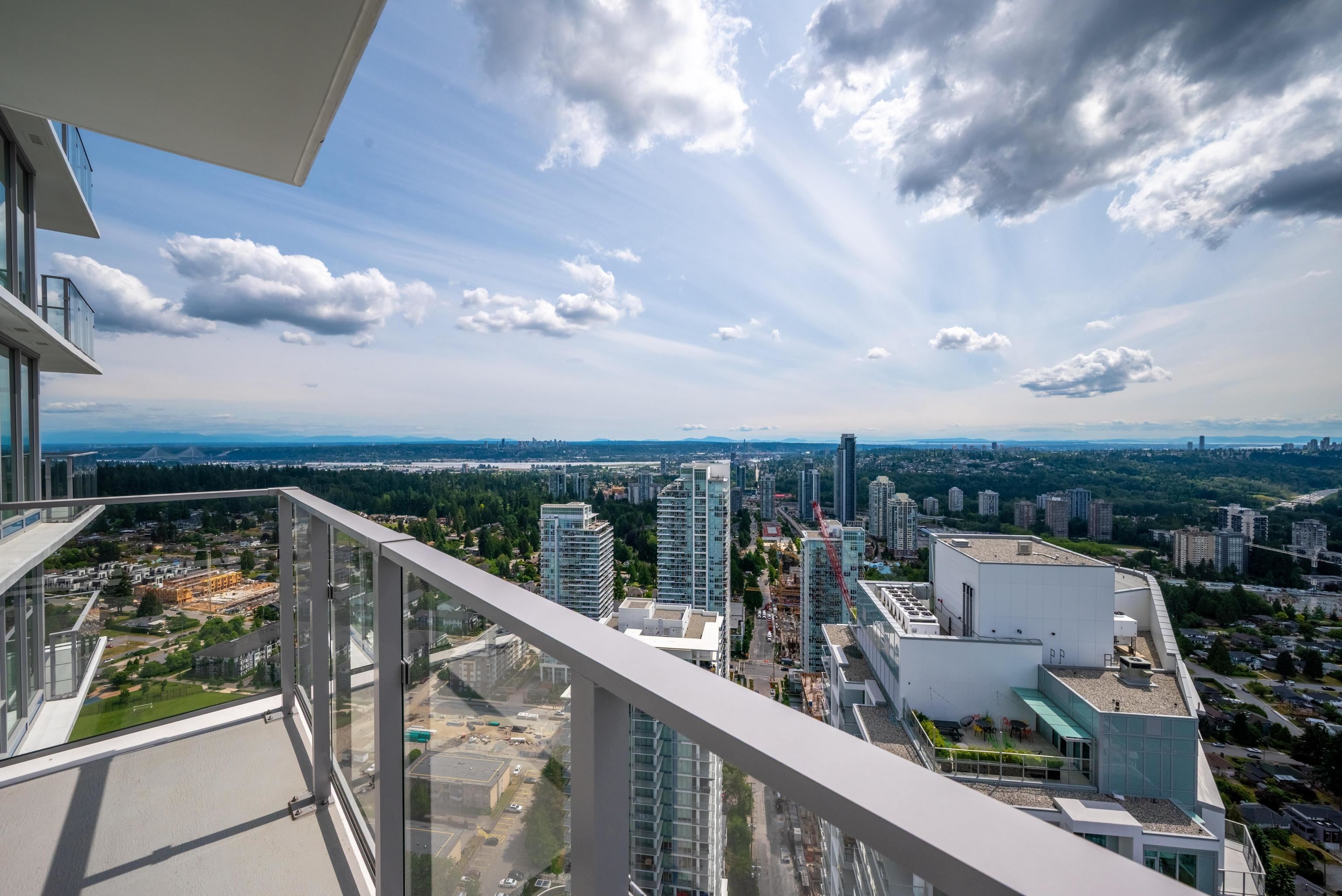 4307 518 CLARKE ROAD, R3018078, BC,