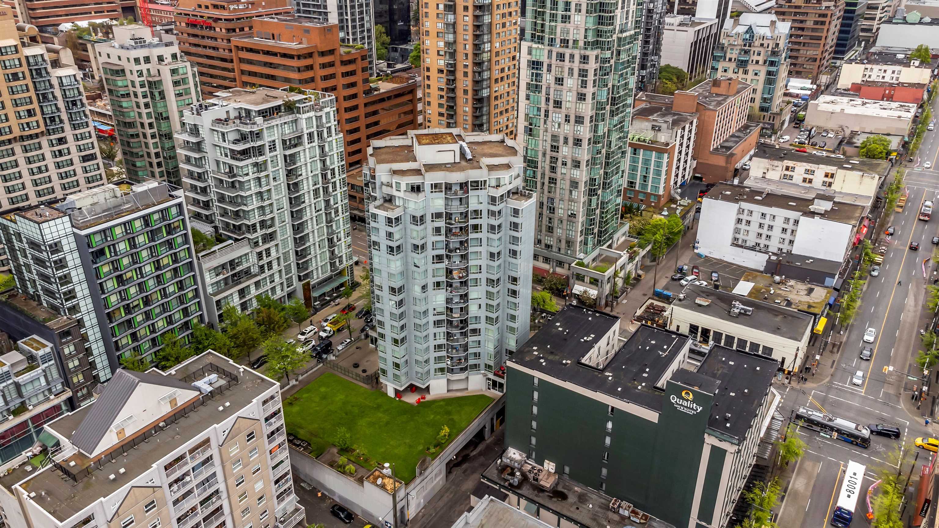 1802 1212 HOWE STREET, R3018085, BC,