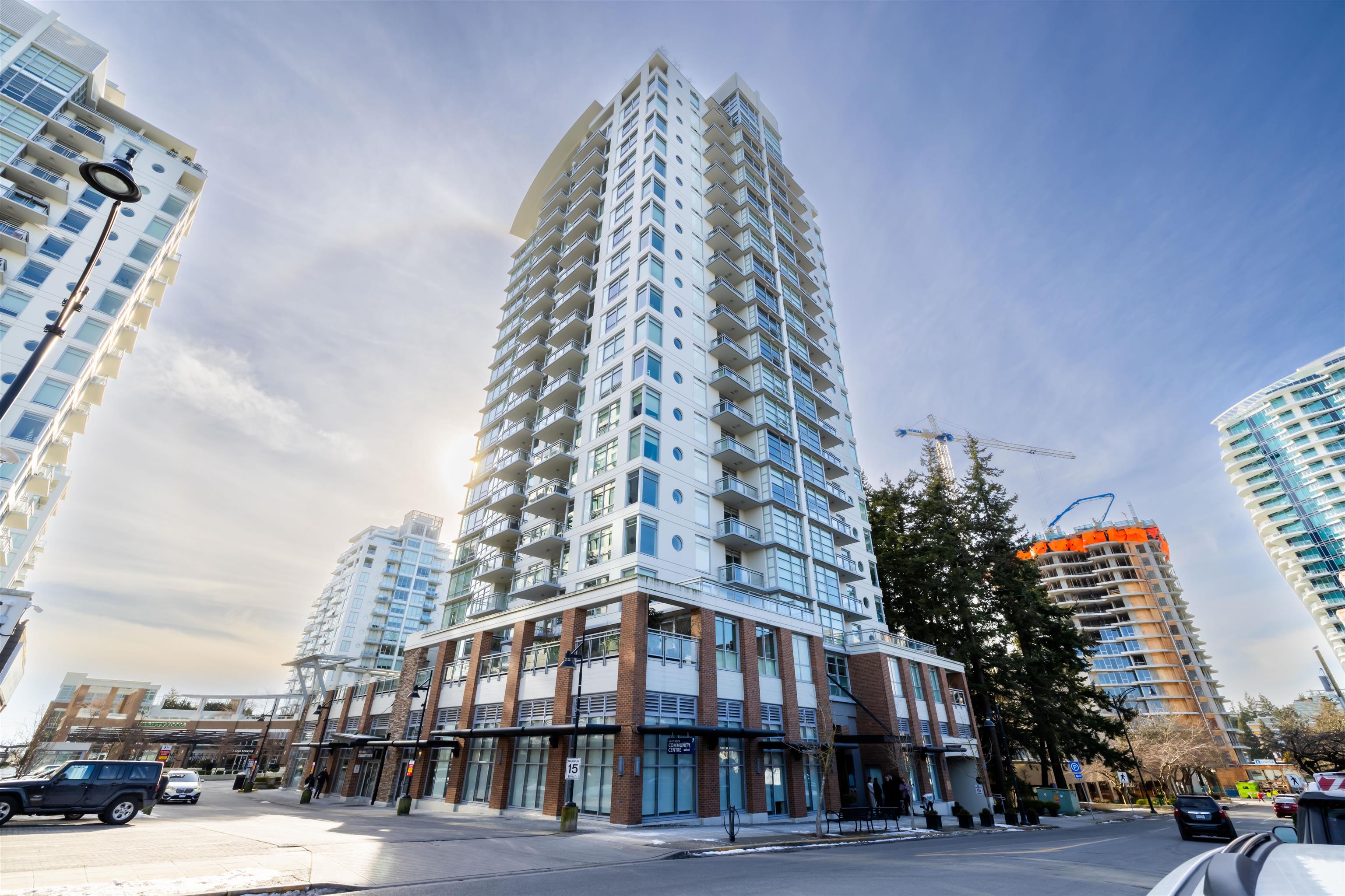 204 15152 RUSSELL AVENUE, R3018987, BC,