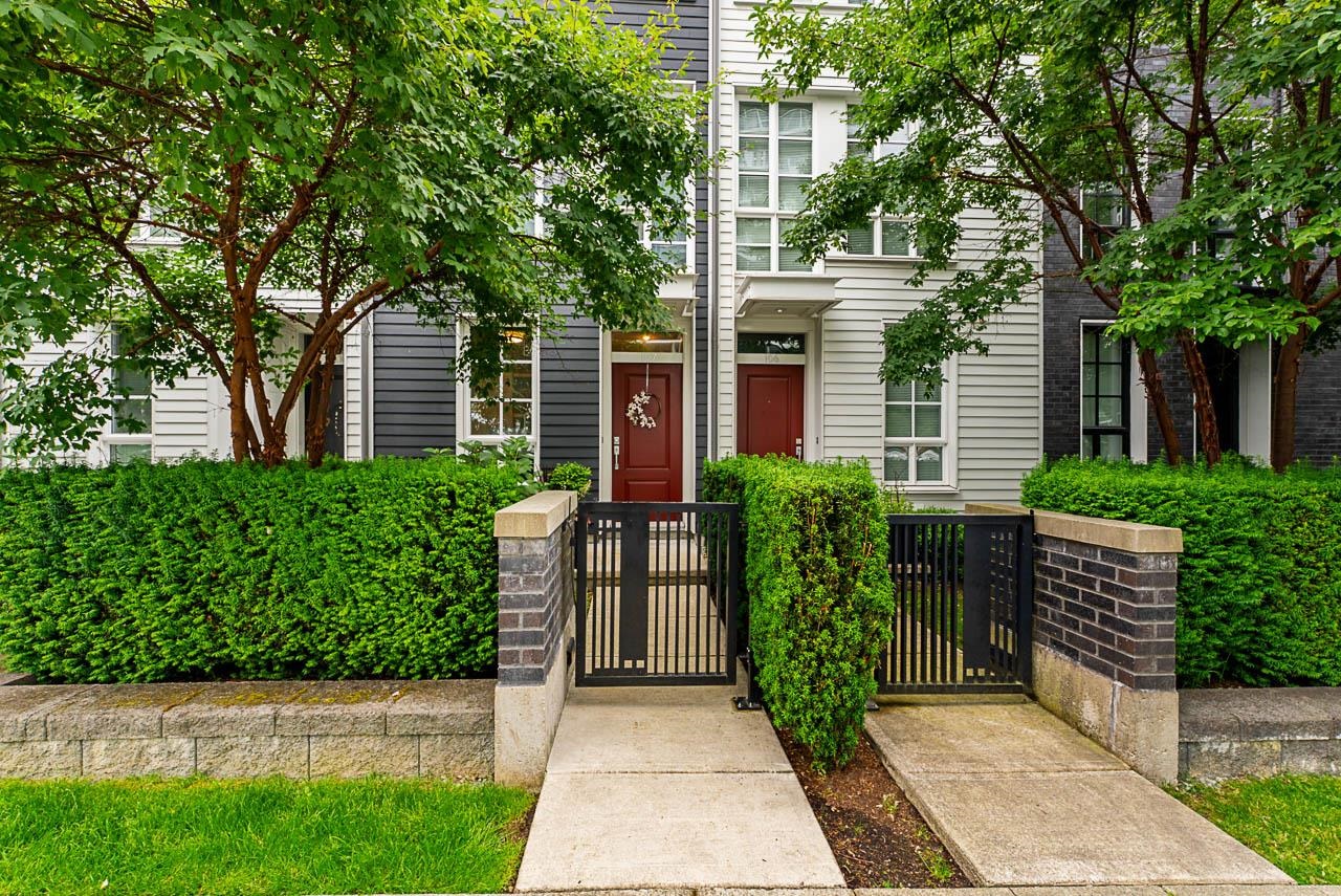 107 528 FOSTER AVENUE, R3019133, BC,